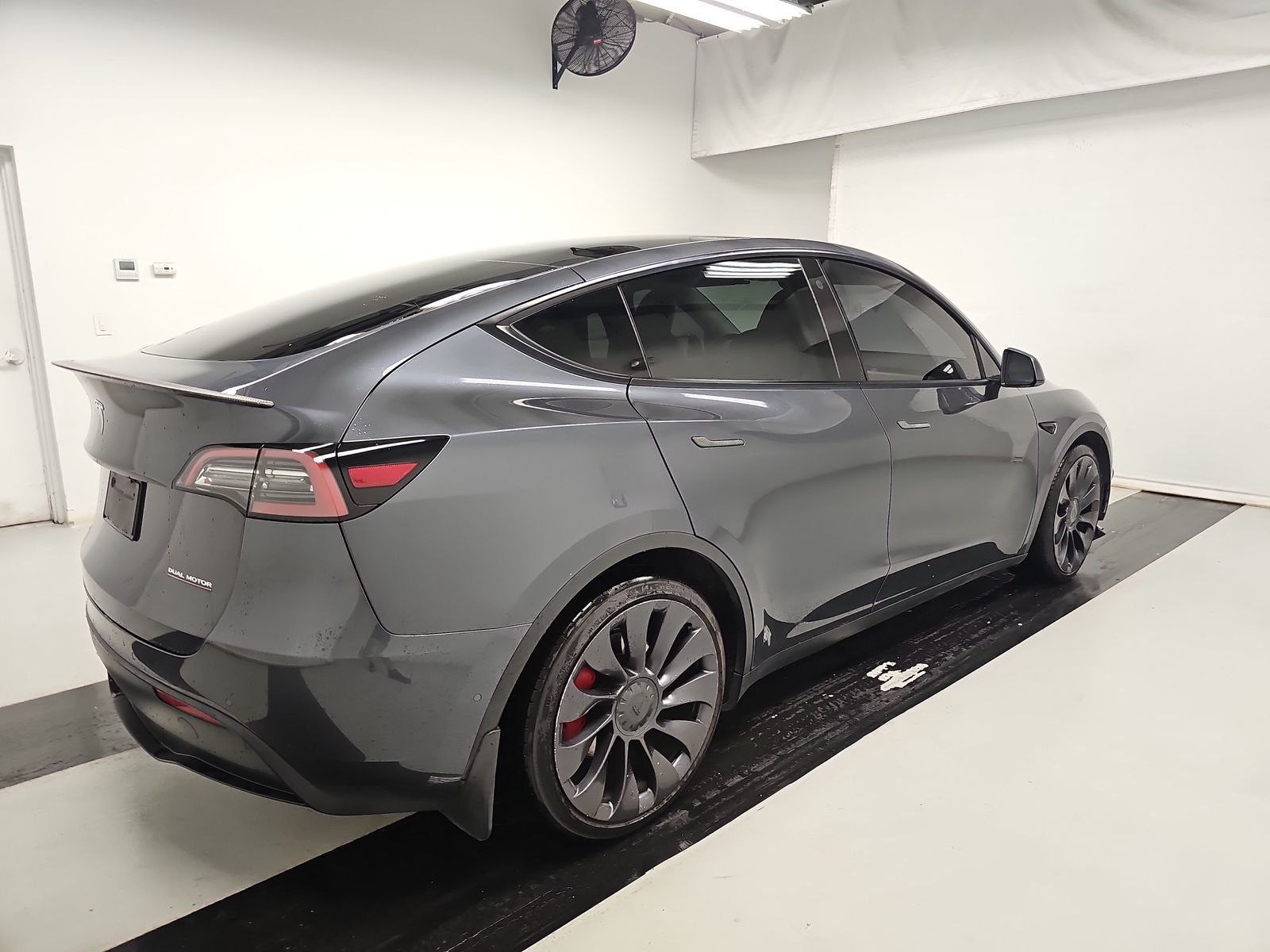 2022 Tesla Model Y Performance AWD