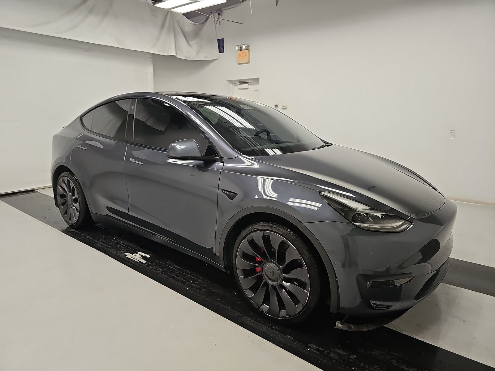 2022 Tesla Model Y Performance AWD