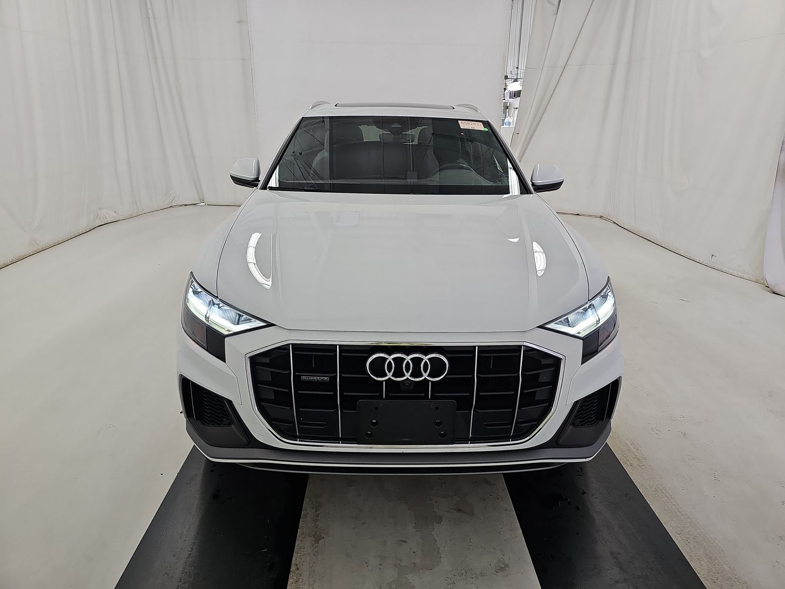 2021 Audi Q8 Premium Plus AWD