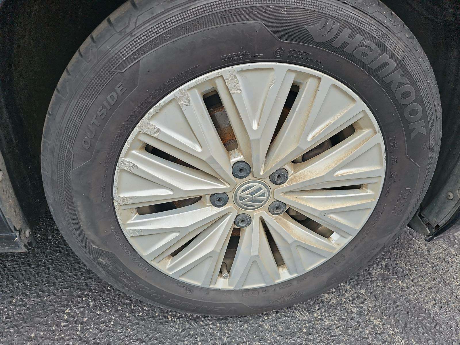2019 Volkswagen Jetta 1.4T R-Line FWD