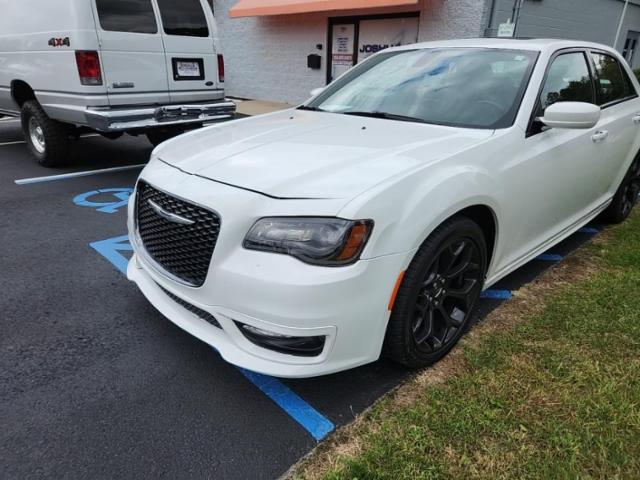2020 Chrysler 300S