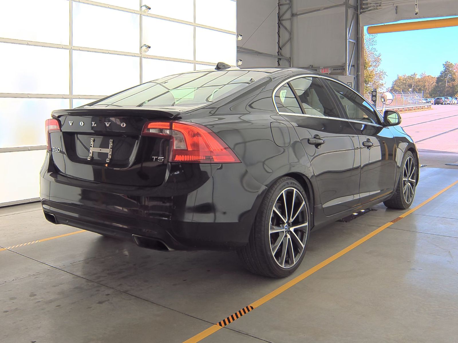 2016 Volvo S60 T5 Premier FWD