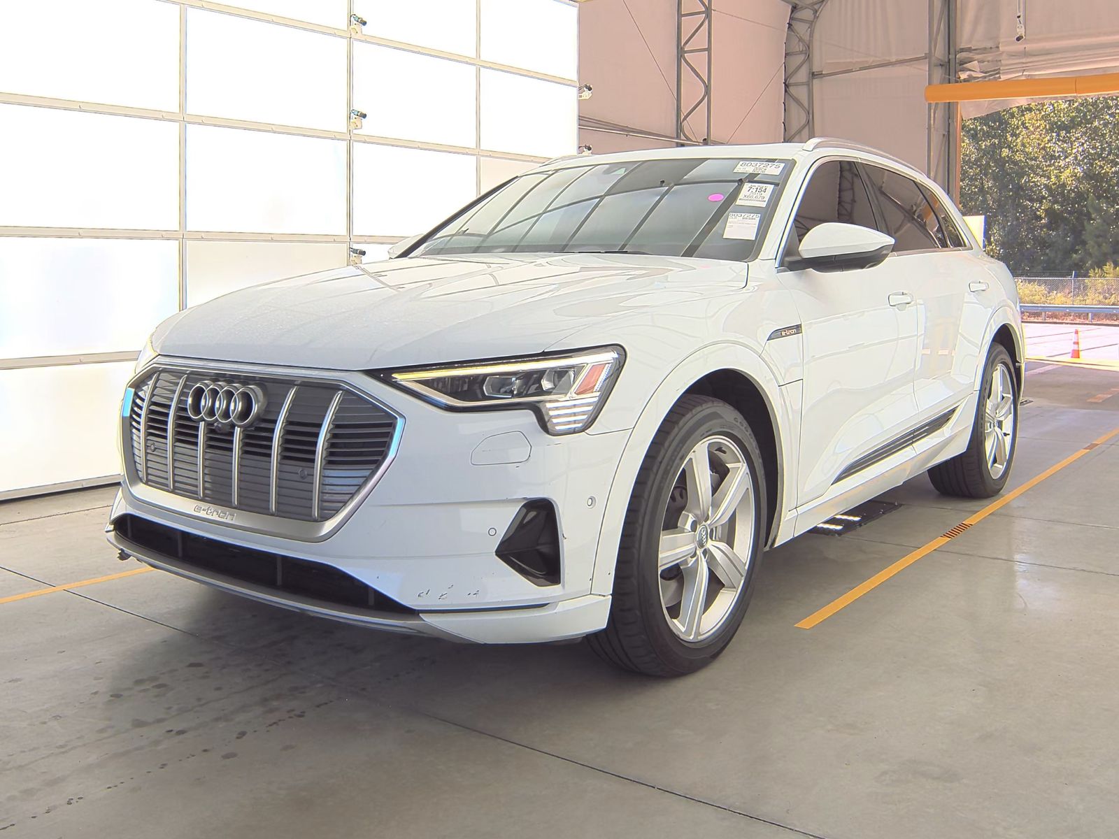 2019 Audi e-tron Premium Plus AWD