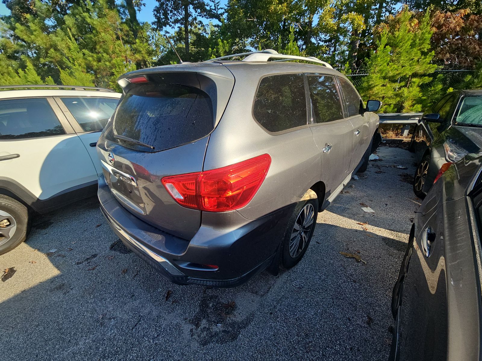 2017 Nissan Pathfinder S FWD