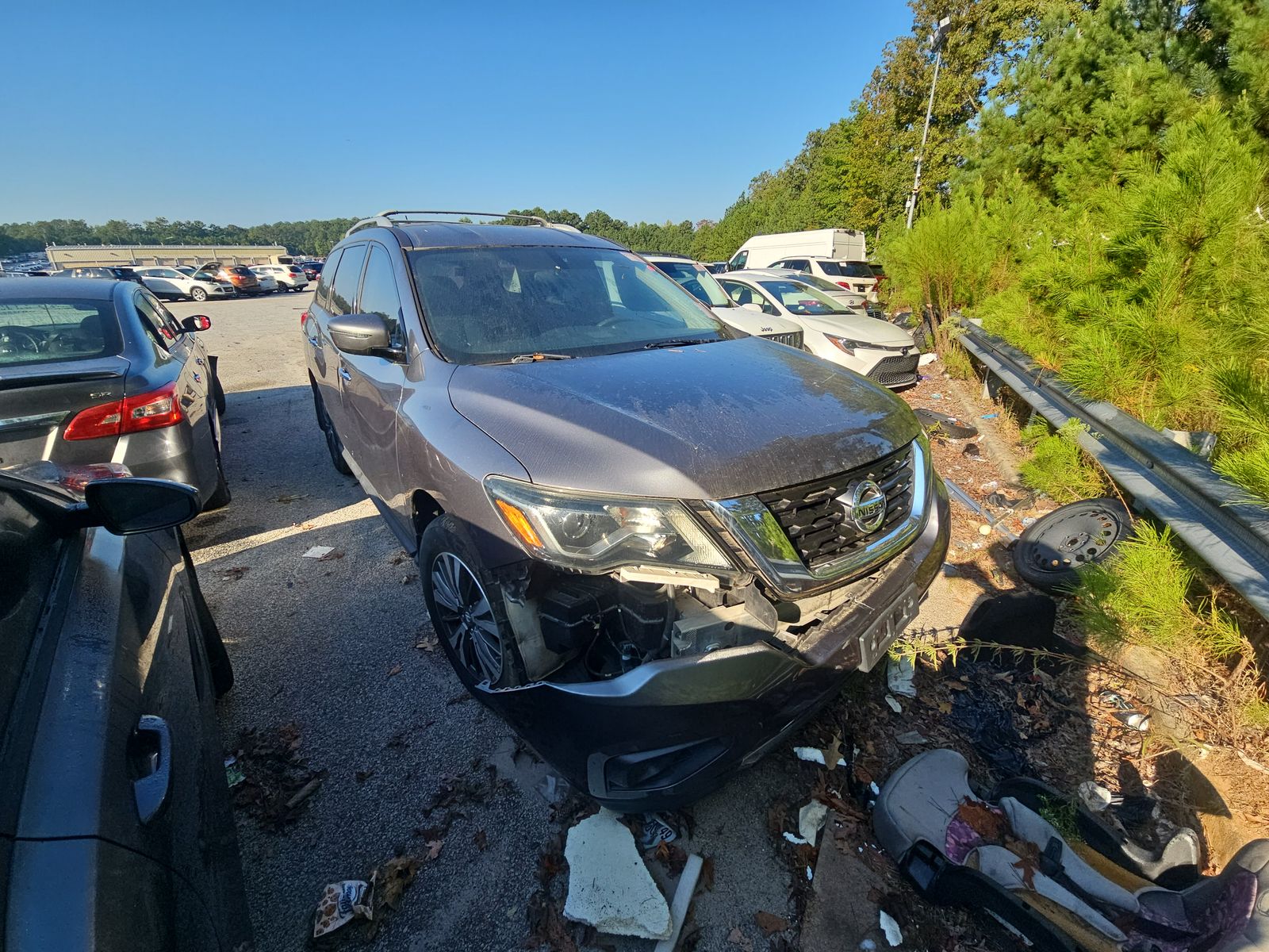 2017 Nissan Pathfinder S FWD