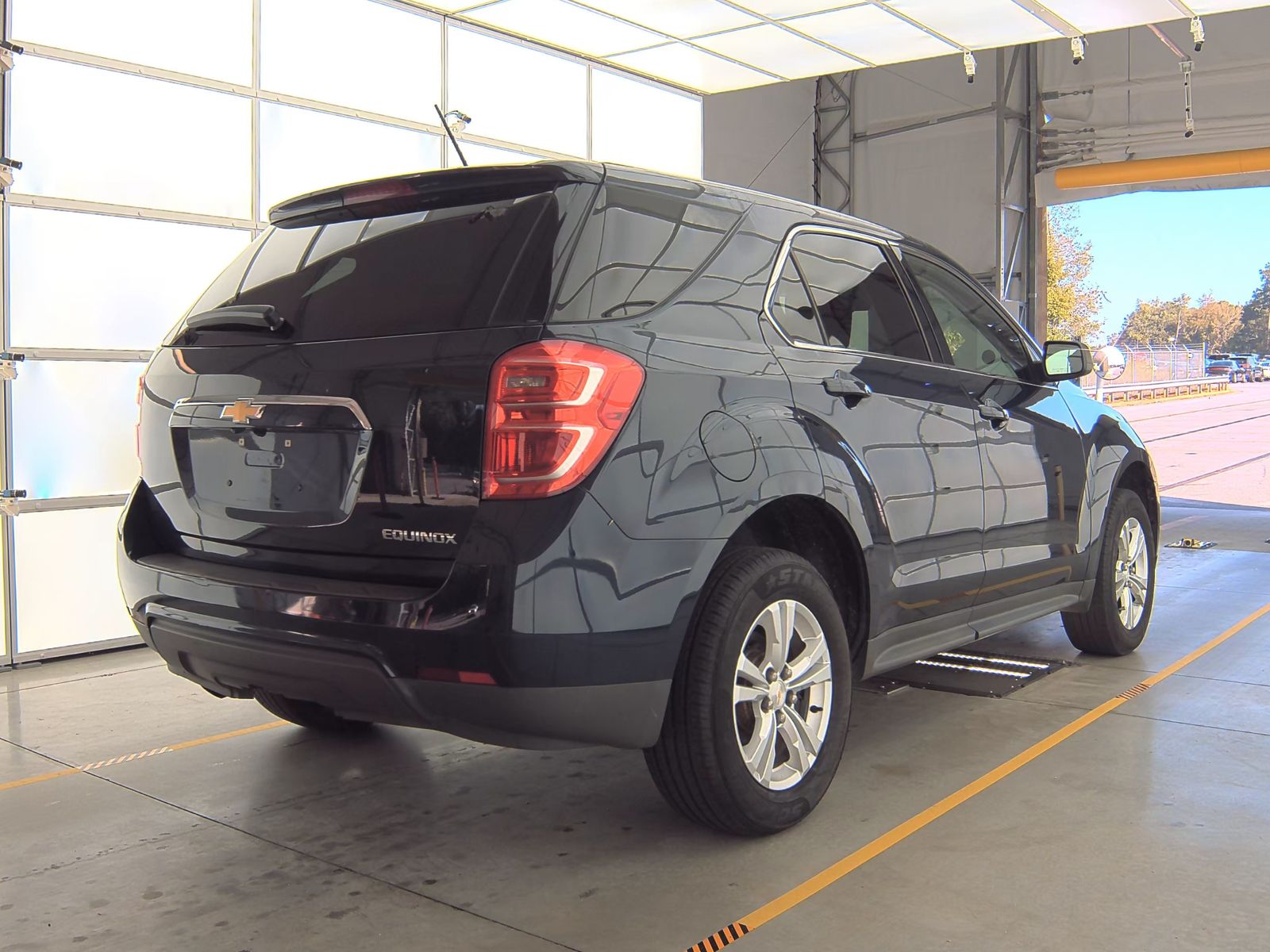 2016 Chevrolet Equinox LS FWD