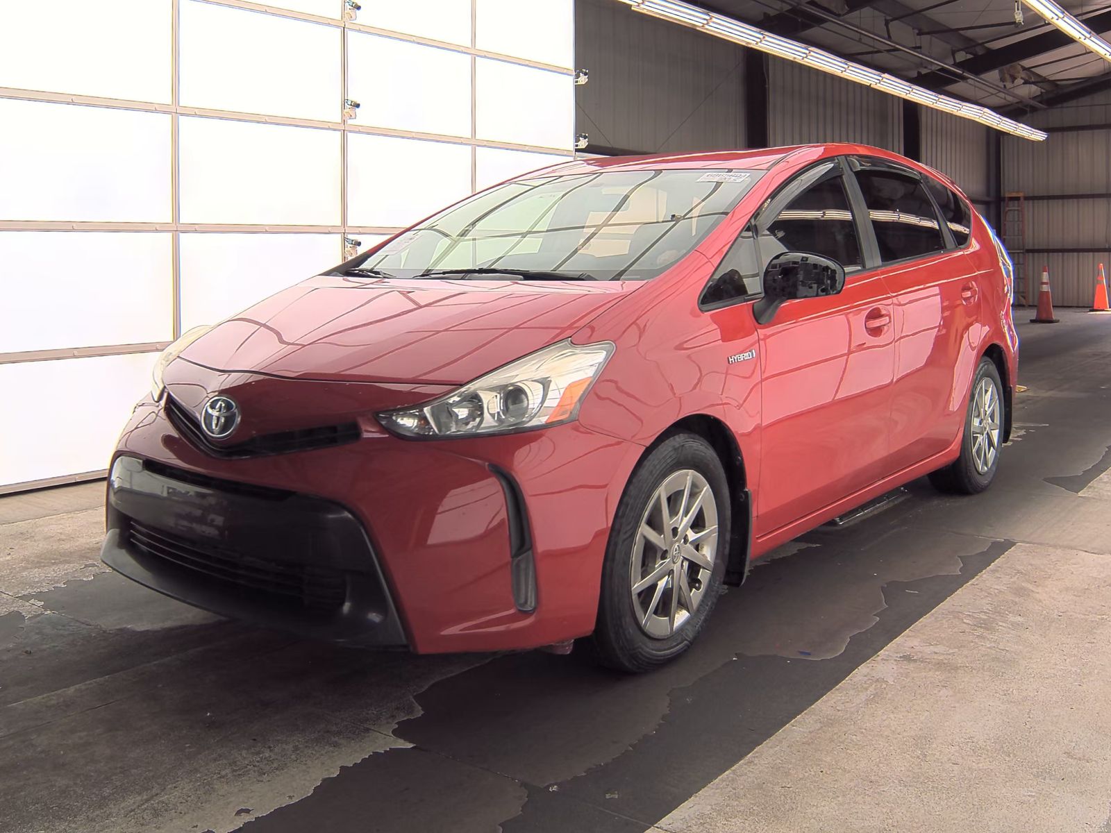 2015 Toyota Prius v Three FWD