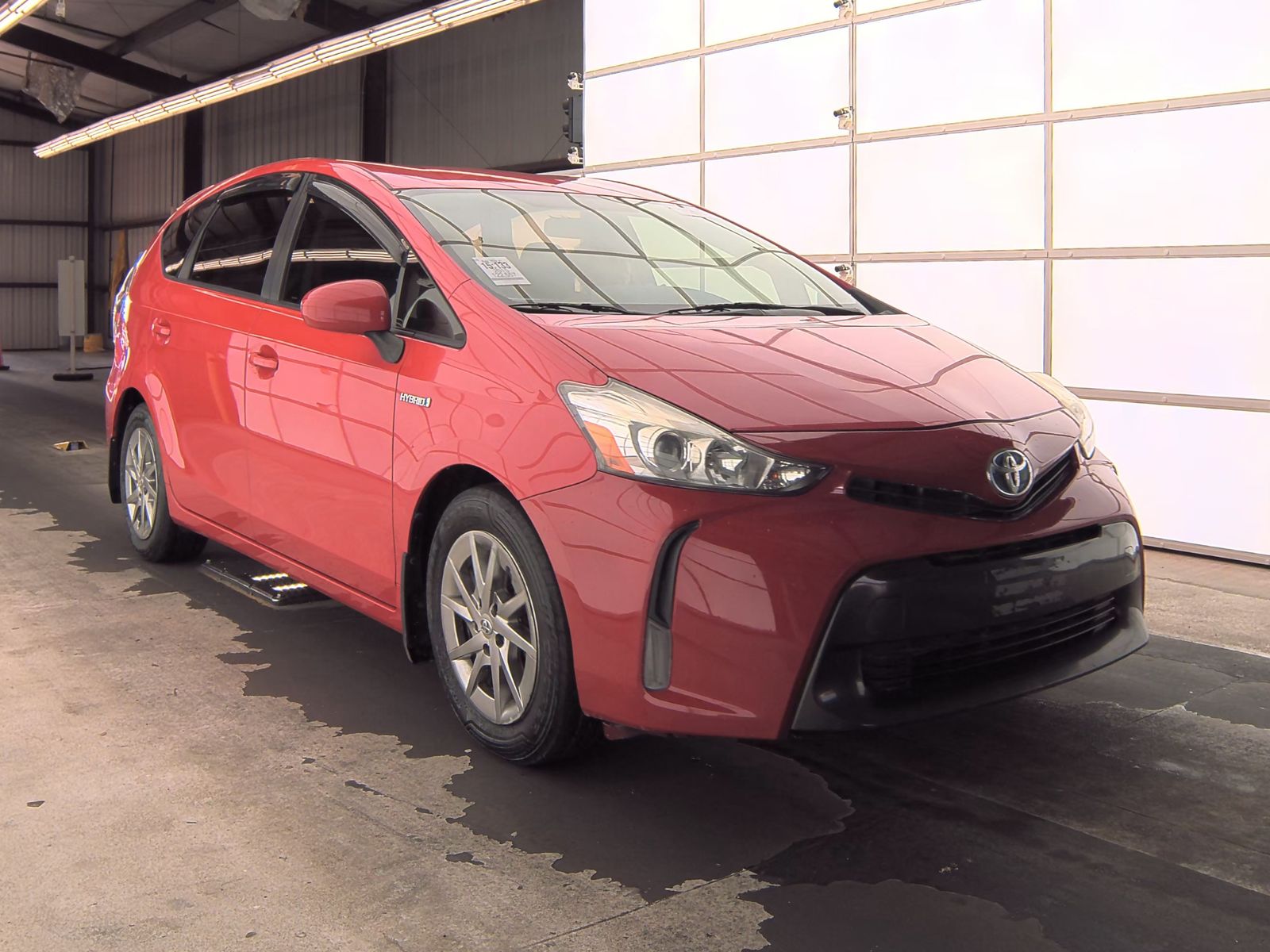 2015 Toyota Prius v Three FWD