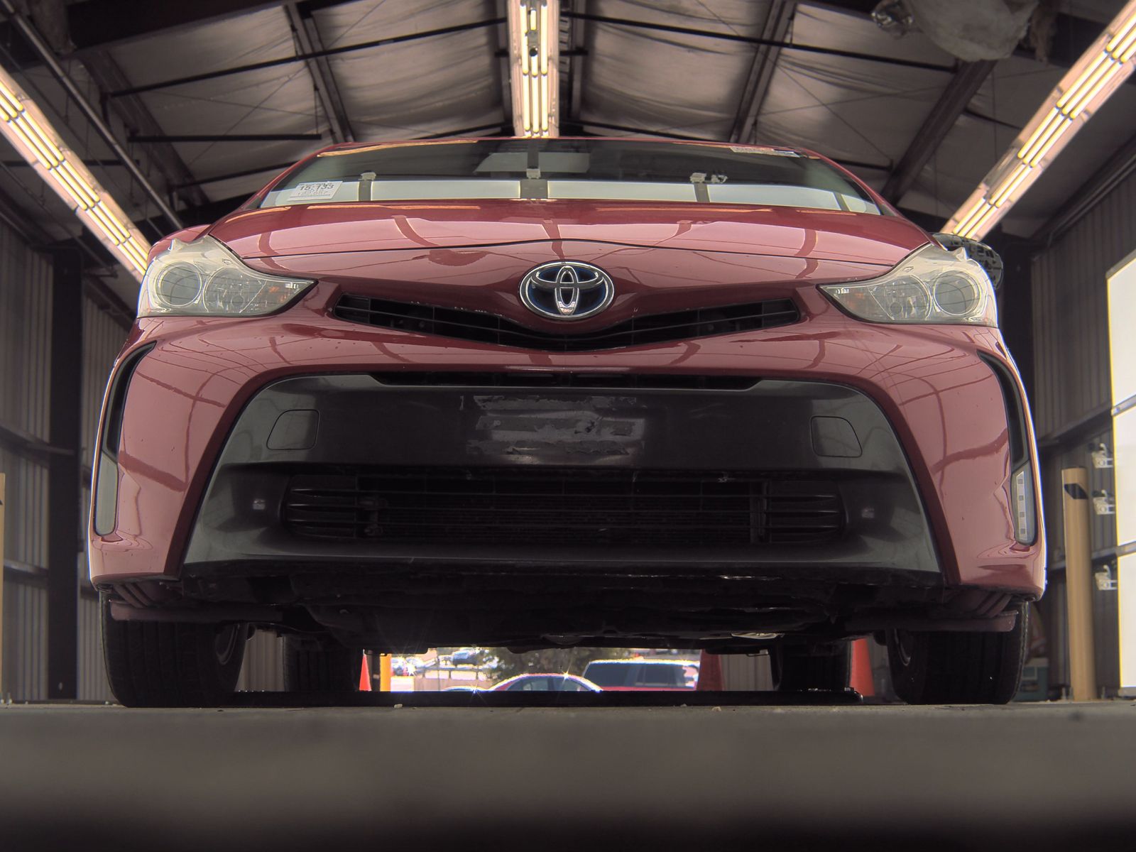 2015 Toyota Prius v Three FWD