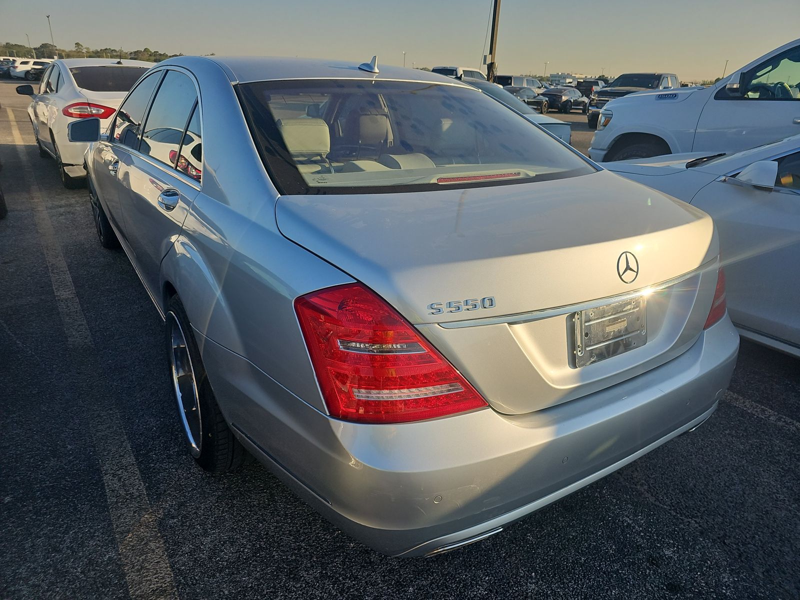 2013 Mercedes-Benz S-Class S 550 RWD