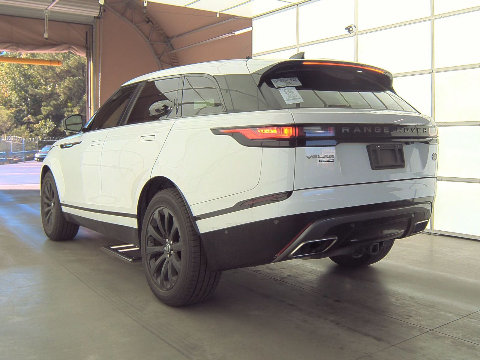 2018 Land Rover Range Rover Velar R-Dynamic SE AWD