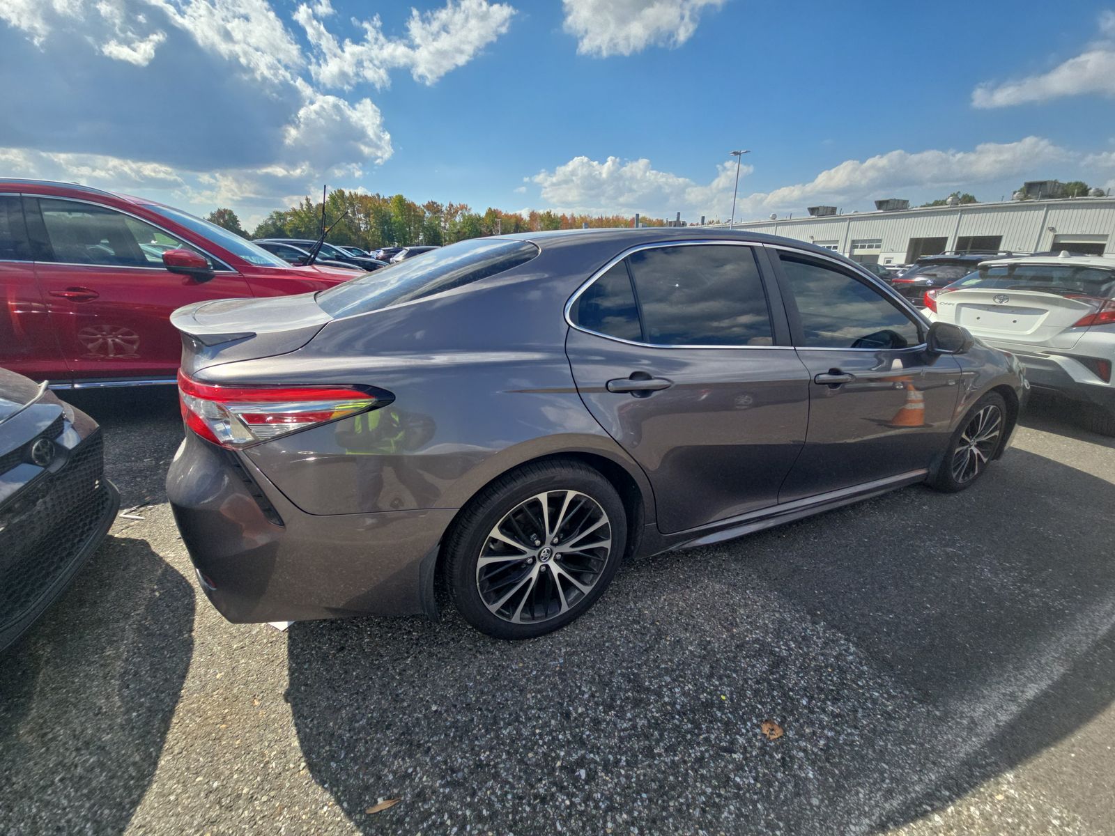 2018 Toyota Camry SE FWD