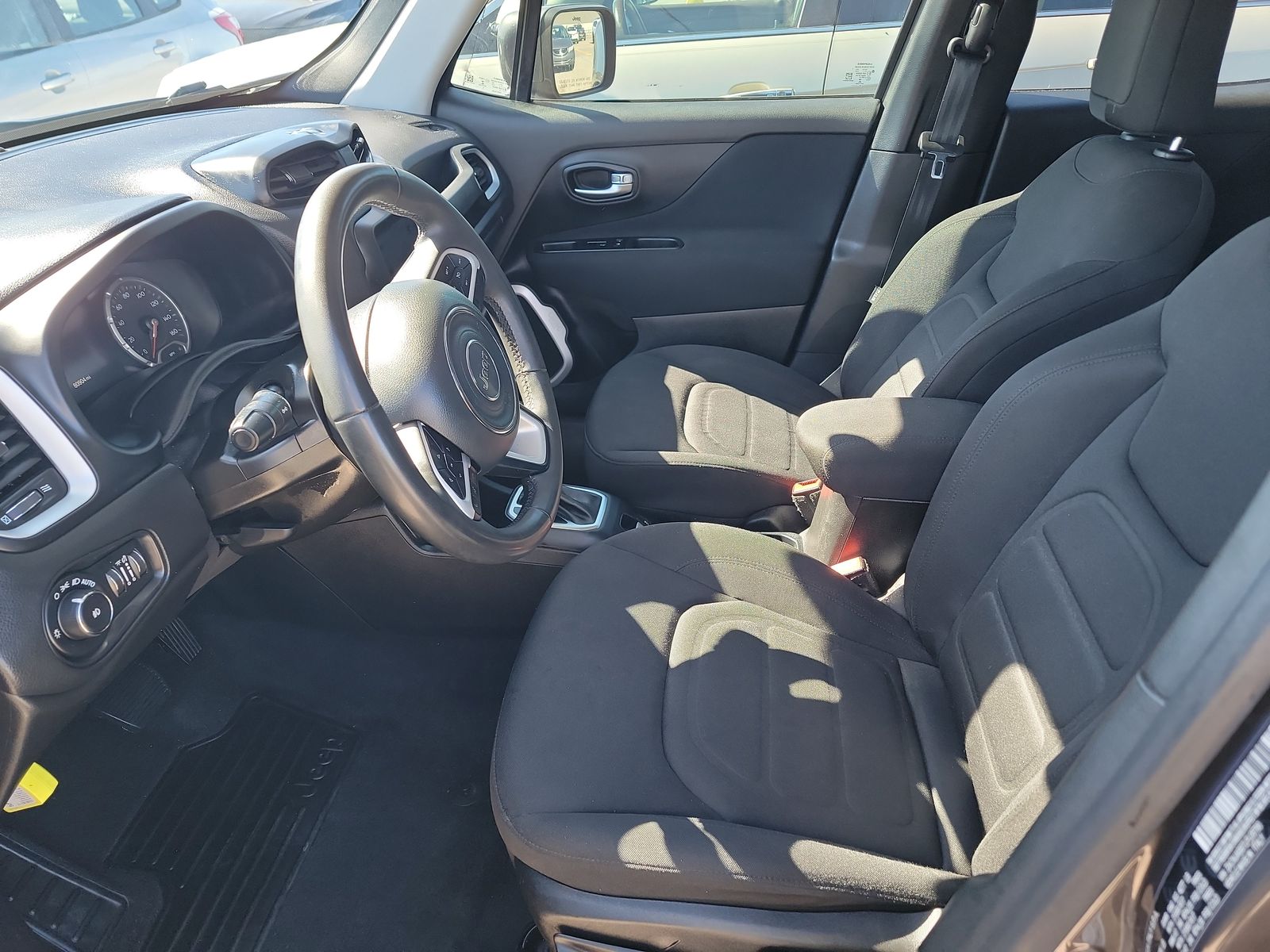 2020 Jeep Renegade Latitude FWD