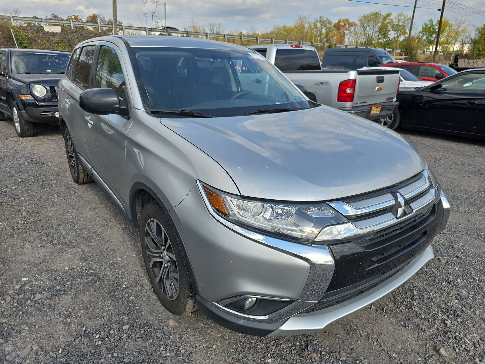 2018 Mitsubishi Outlander ES AWD