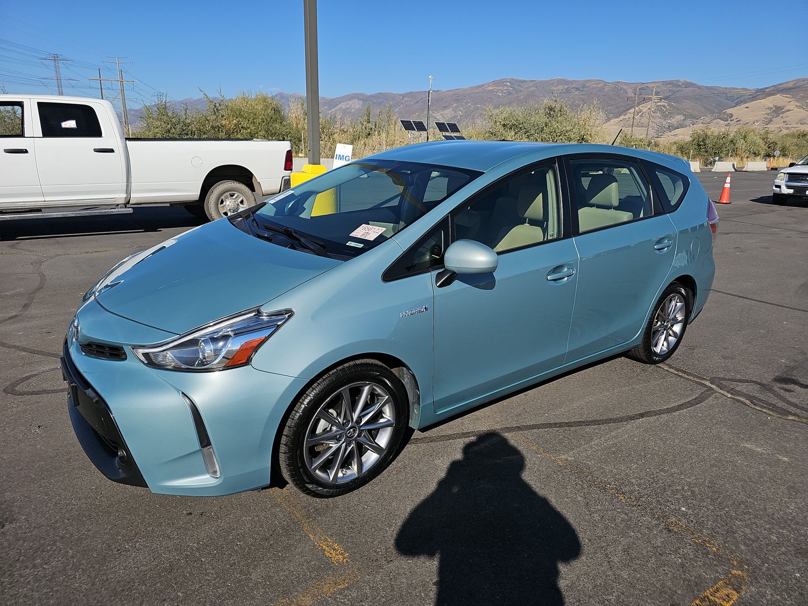 2015 Toyota Prius v Five FWD