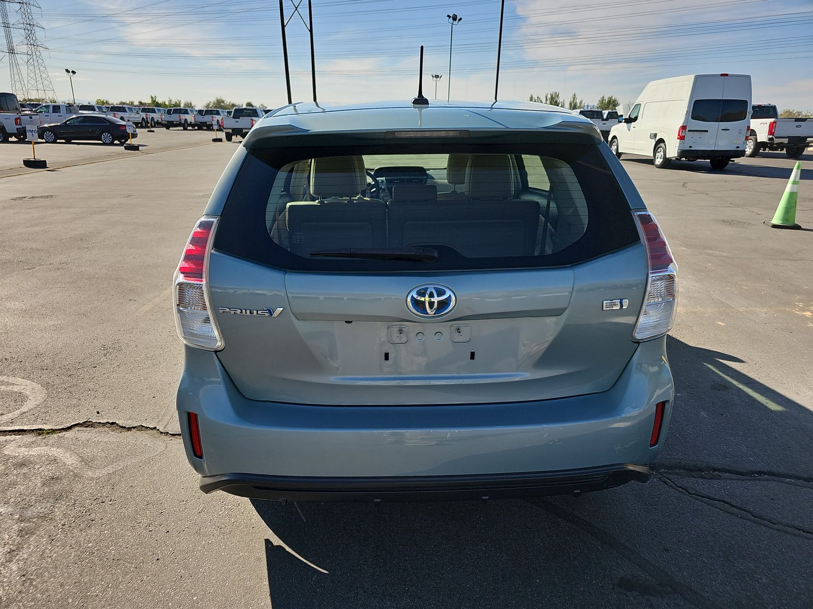 2015 Toyota Prius v Five FWD