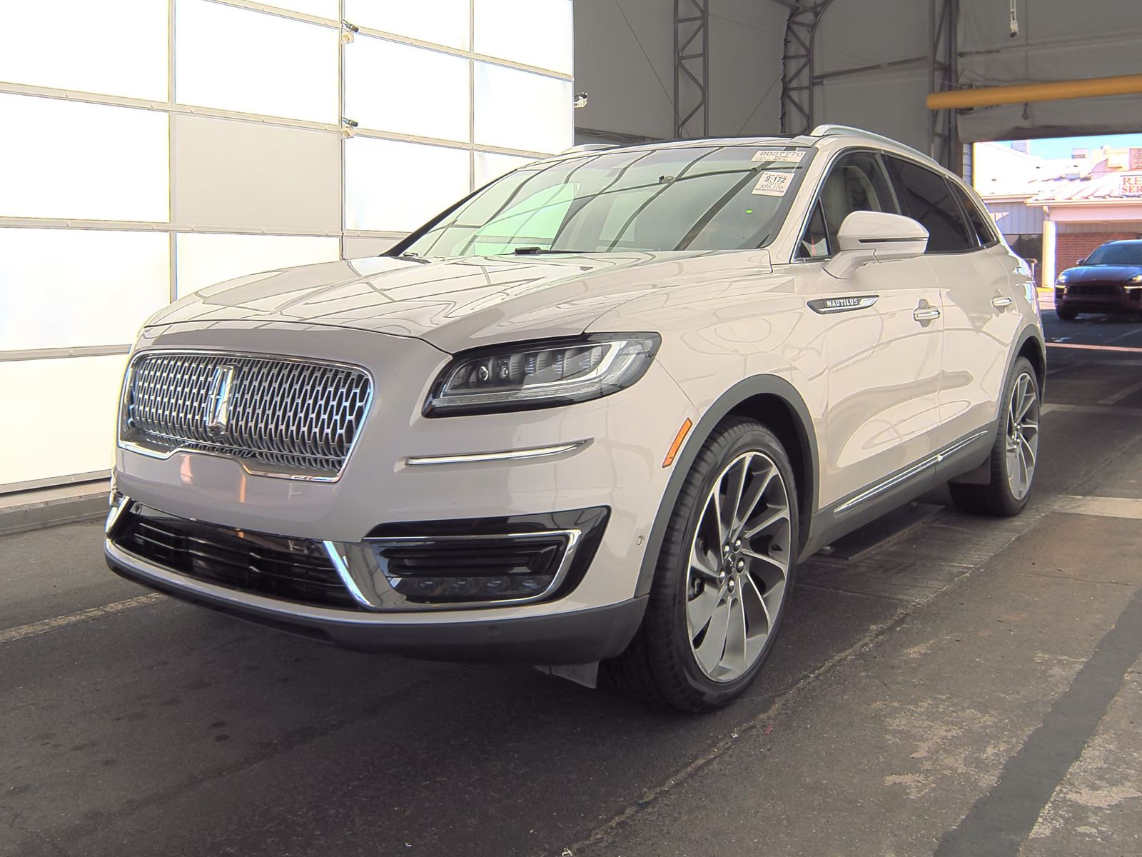 2019 Lincoln Nautilus Reserve AWD