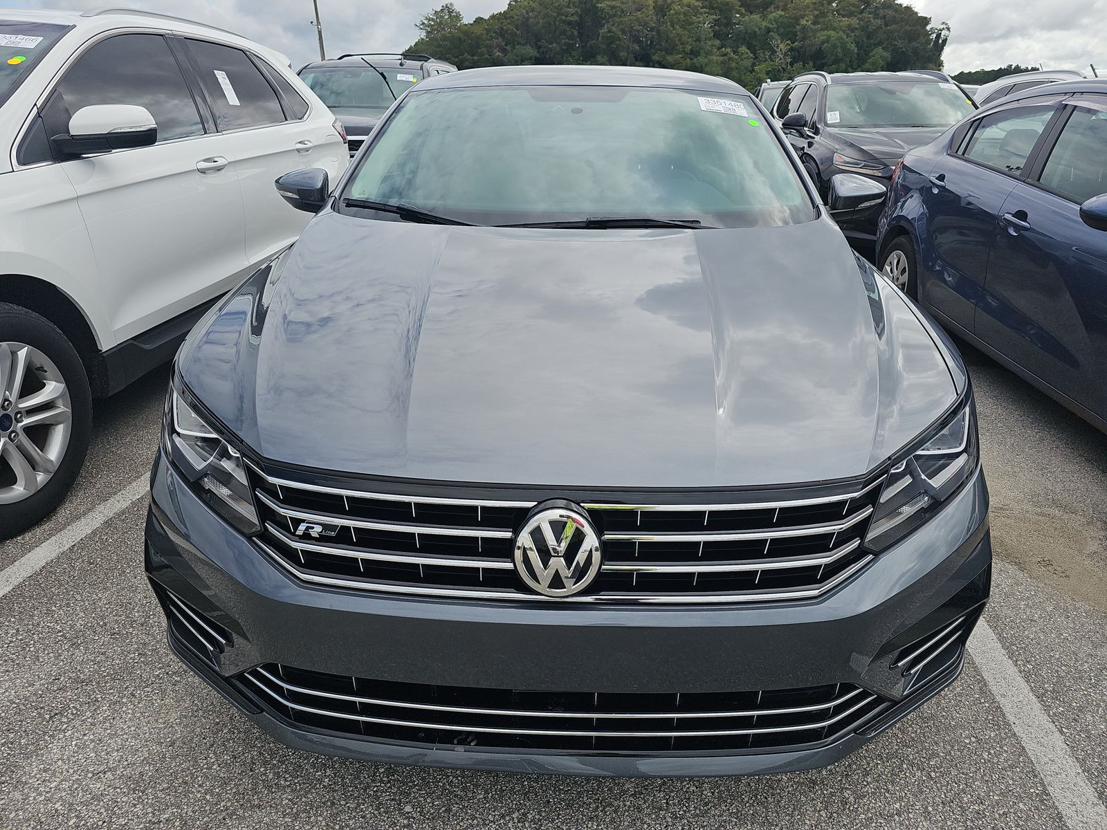 2017 Volkswagen Passat 1.8T R-Line FWD