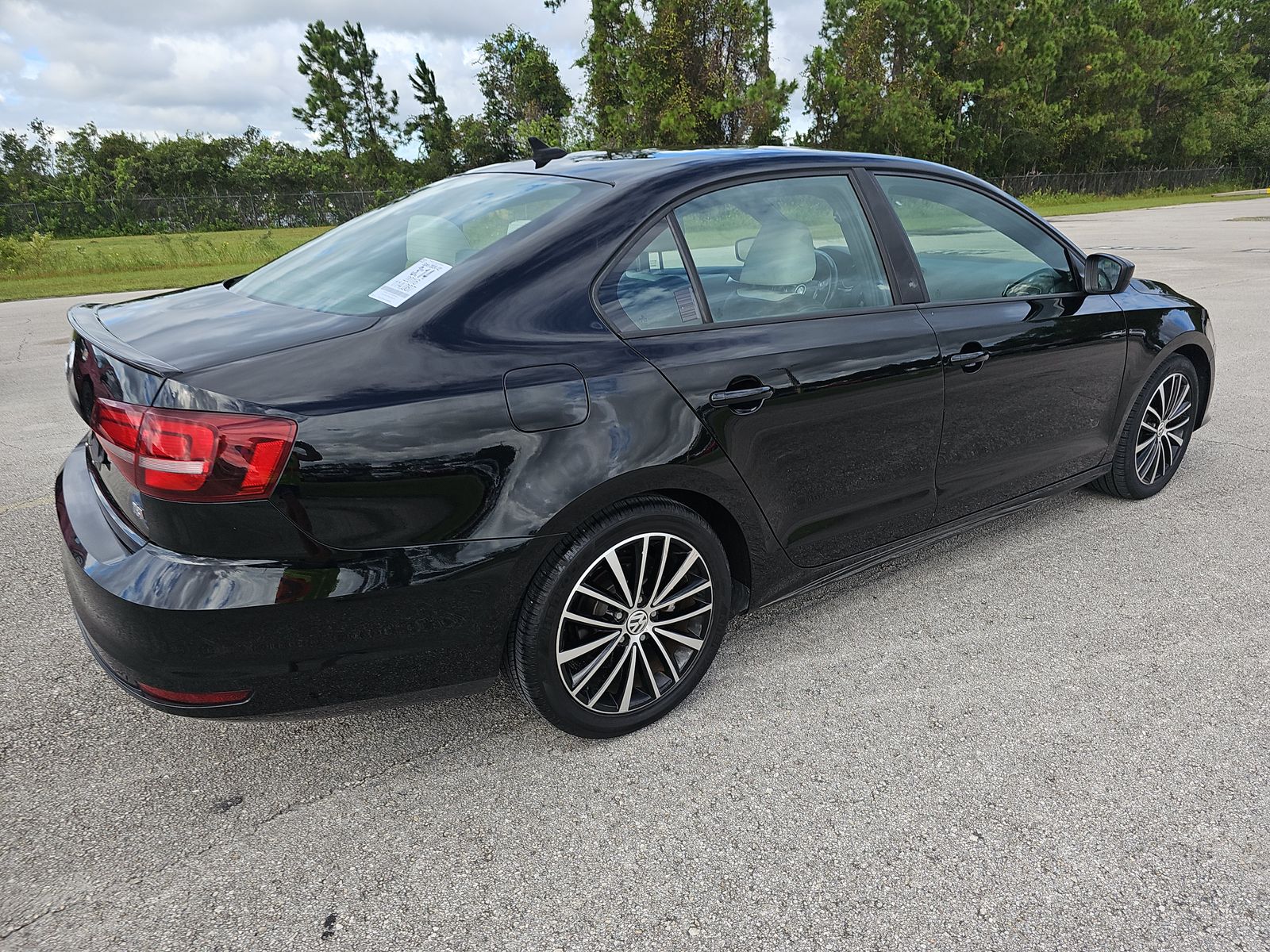 2016 Volkswagen Jetta 1.8T Sport FWD