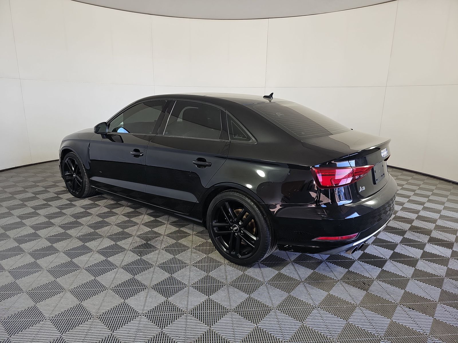 2018 Audi A3 2.0T Premium FWD