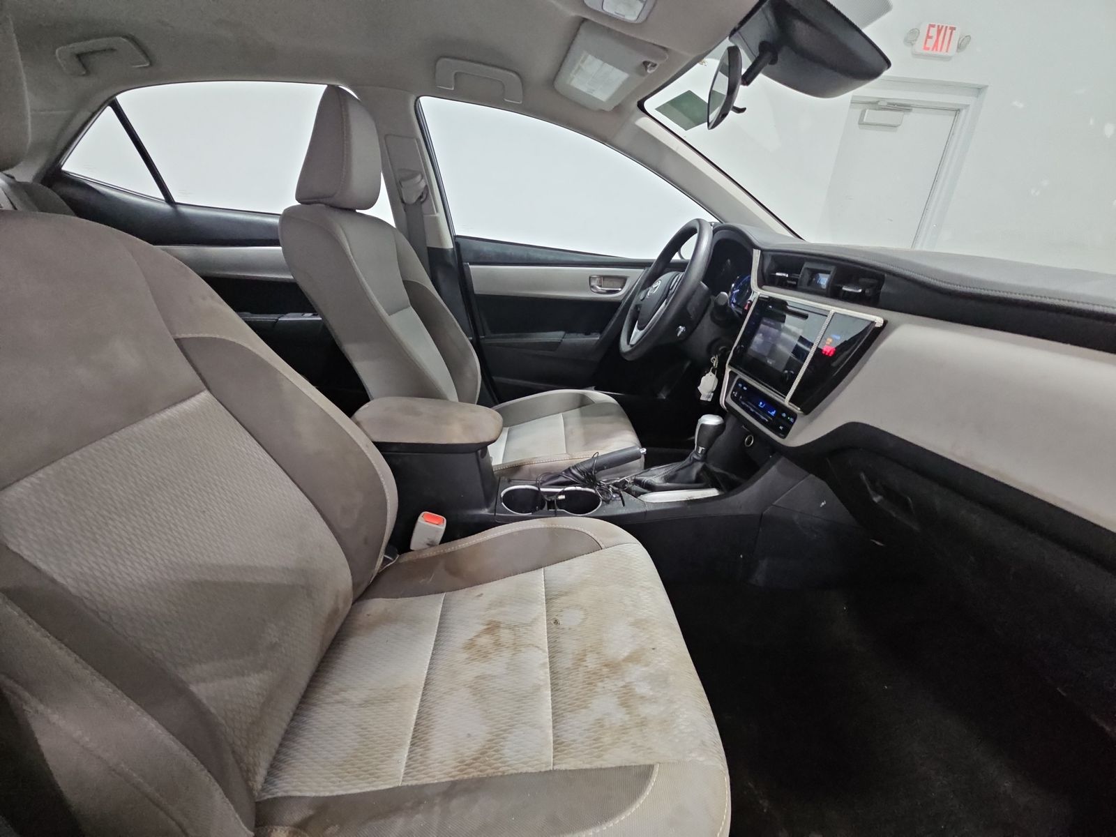 2018 Toyota Corolla LE FWD