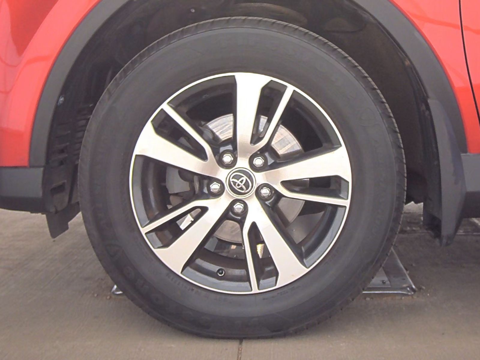 2017 Toyota RAV4 XLE AWD