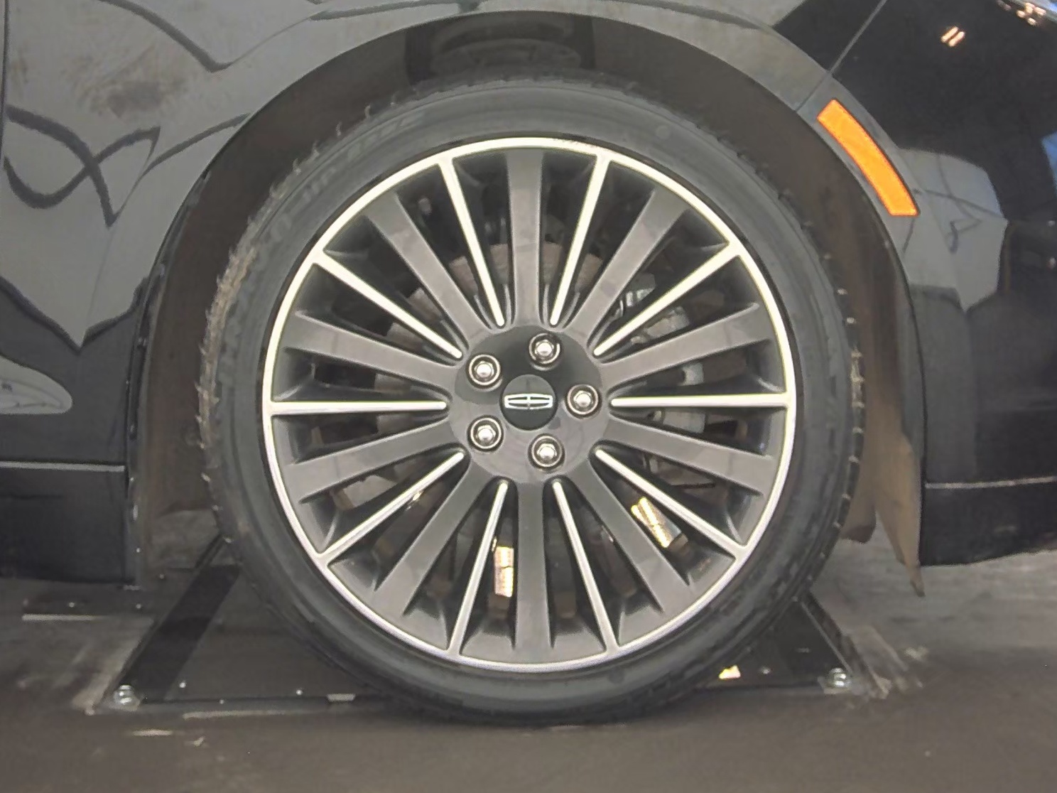 2016 Lincoln MKZ Base FWD