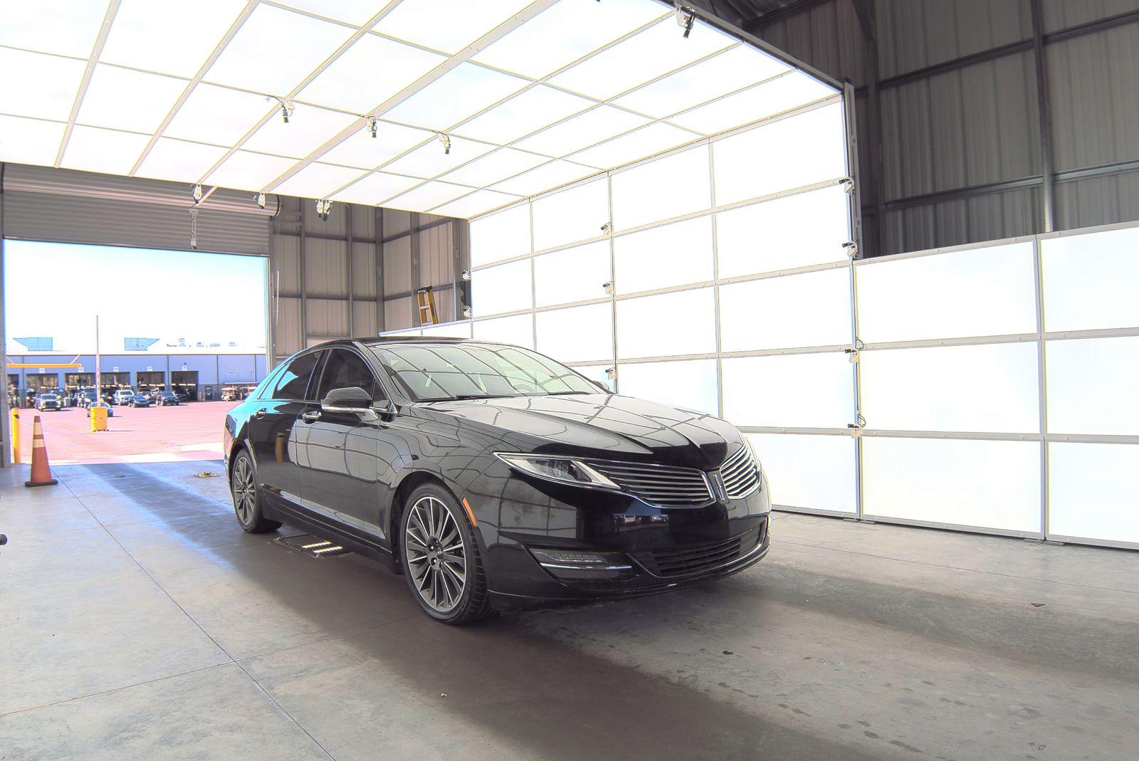 2016 Lincoln MKZ Base FWD