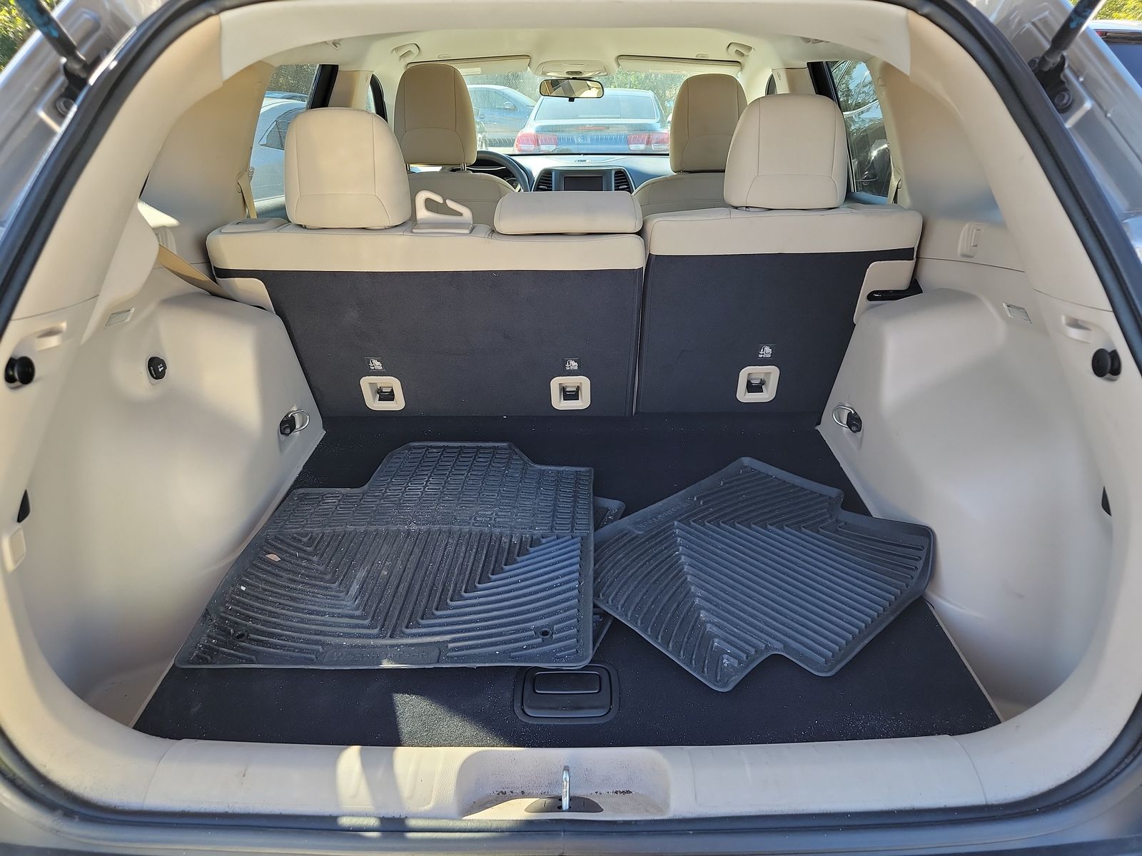 2019 Jeep Cherokee Latitude AWD