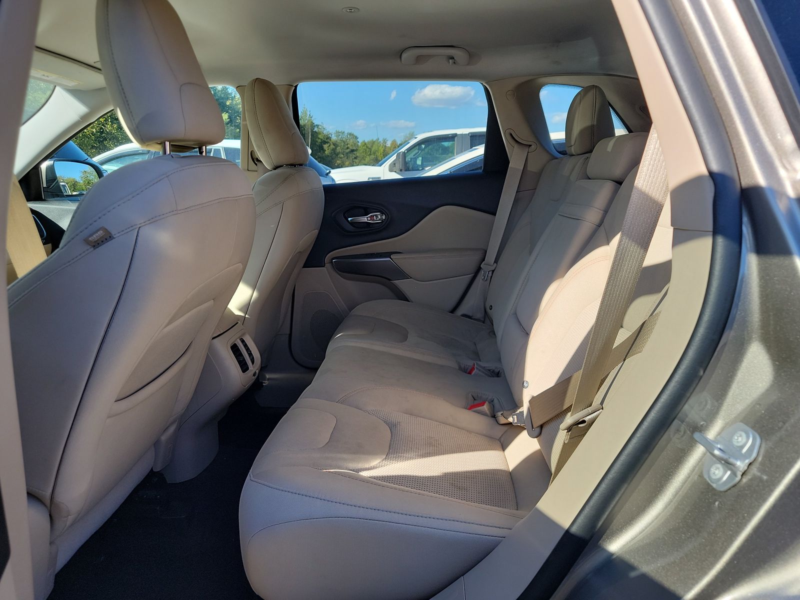 2019 Jeep Cherokee Latitude AWD