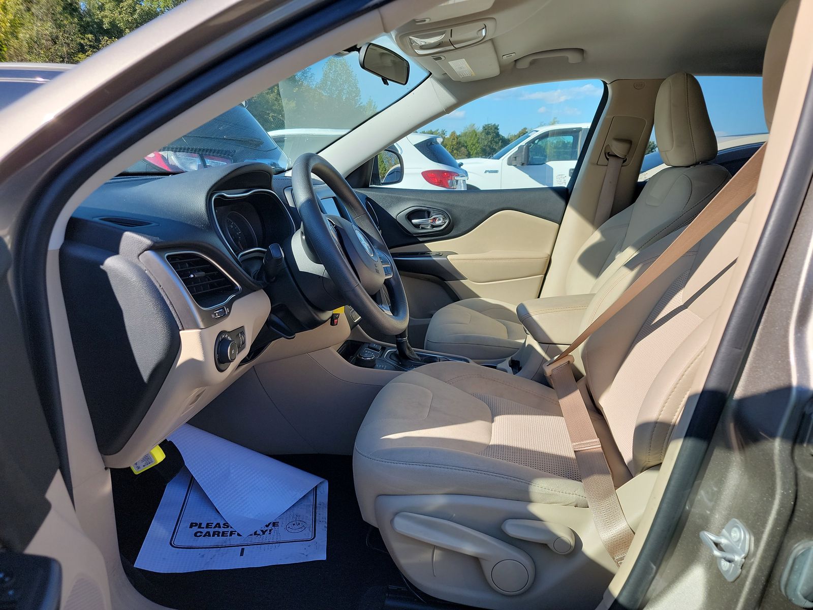 2019 Jeep Cherokee Latitude AWD