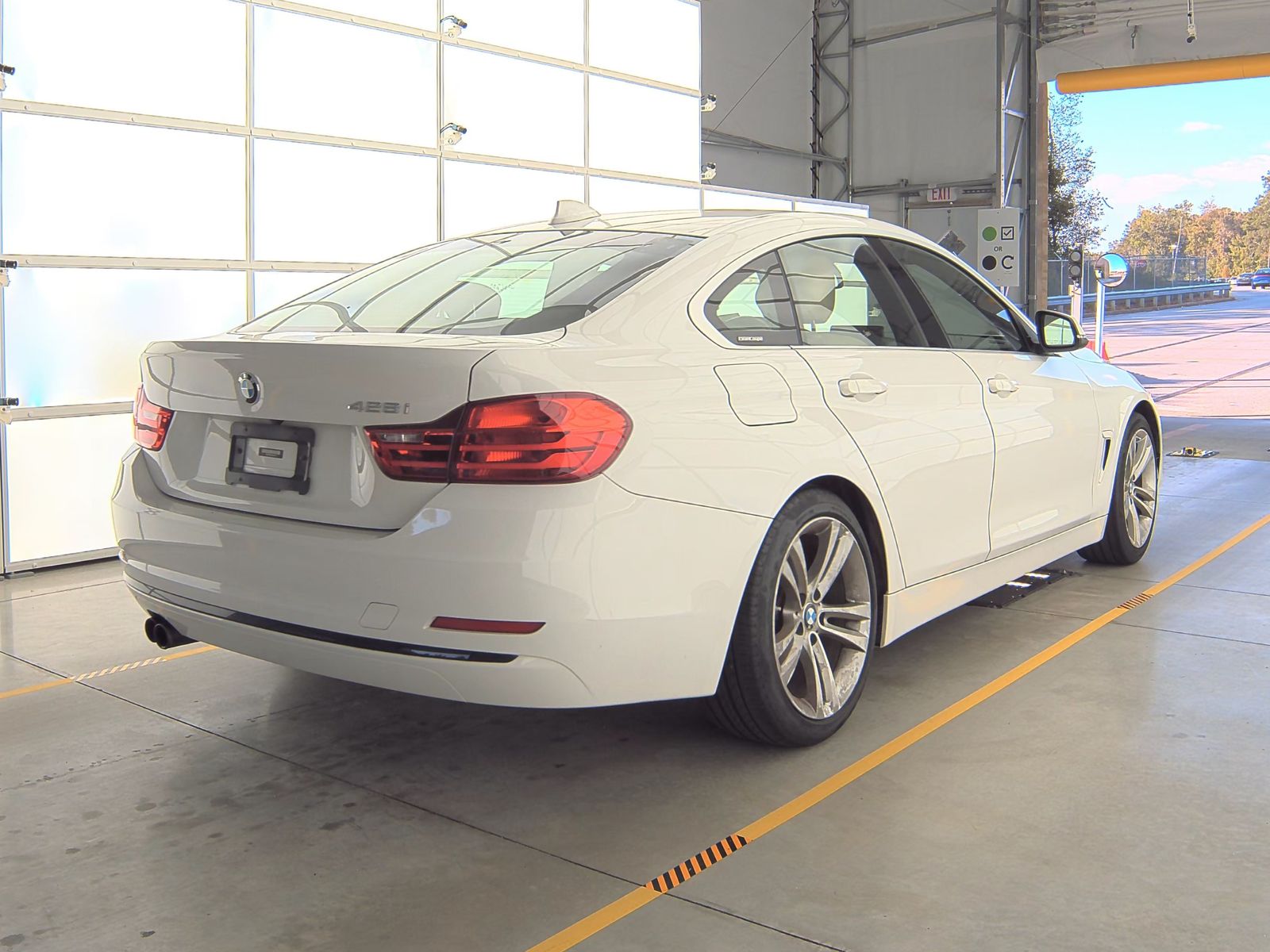 2016 BMW 4 Series 428i RWD