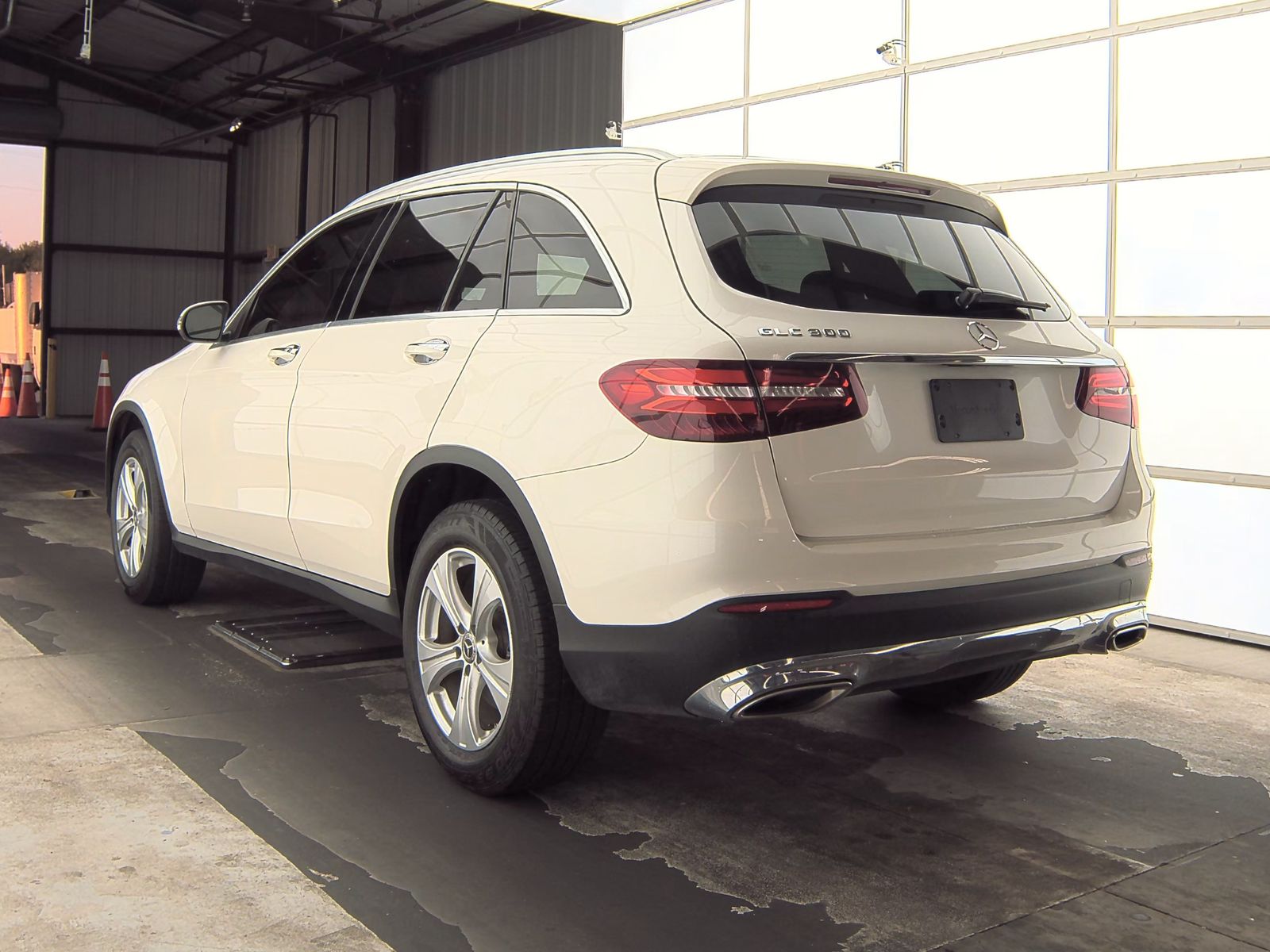 2018 Mercedes-Benz GLC GLC 300 RWD