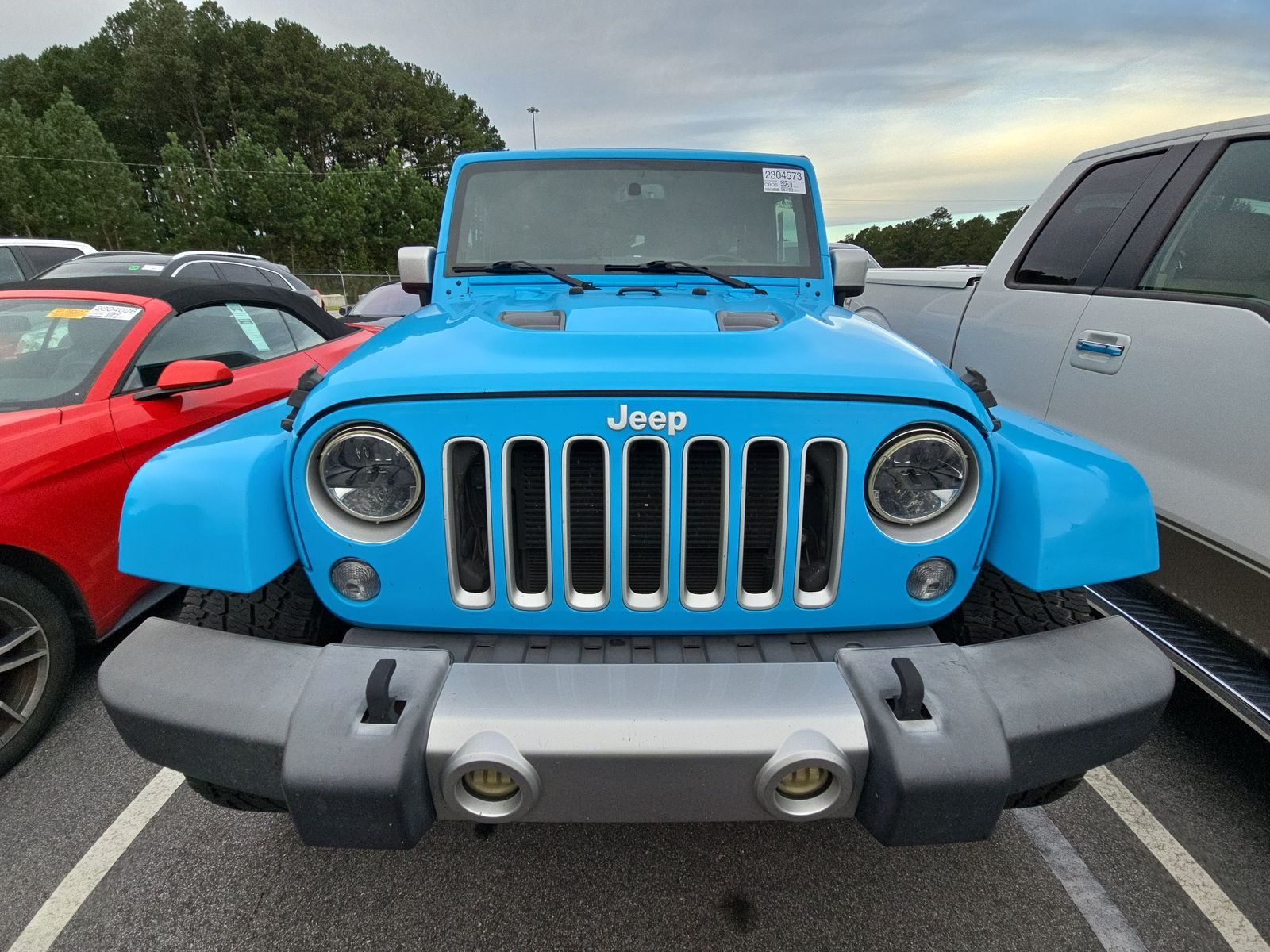 2017 Jeep Wrangler Unlimited Sahara Chief Edition AWD