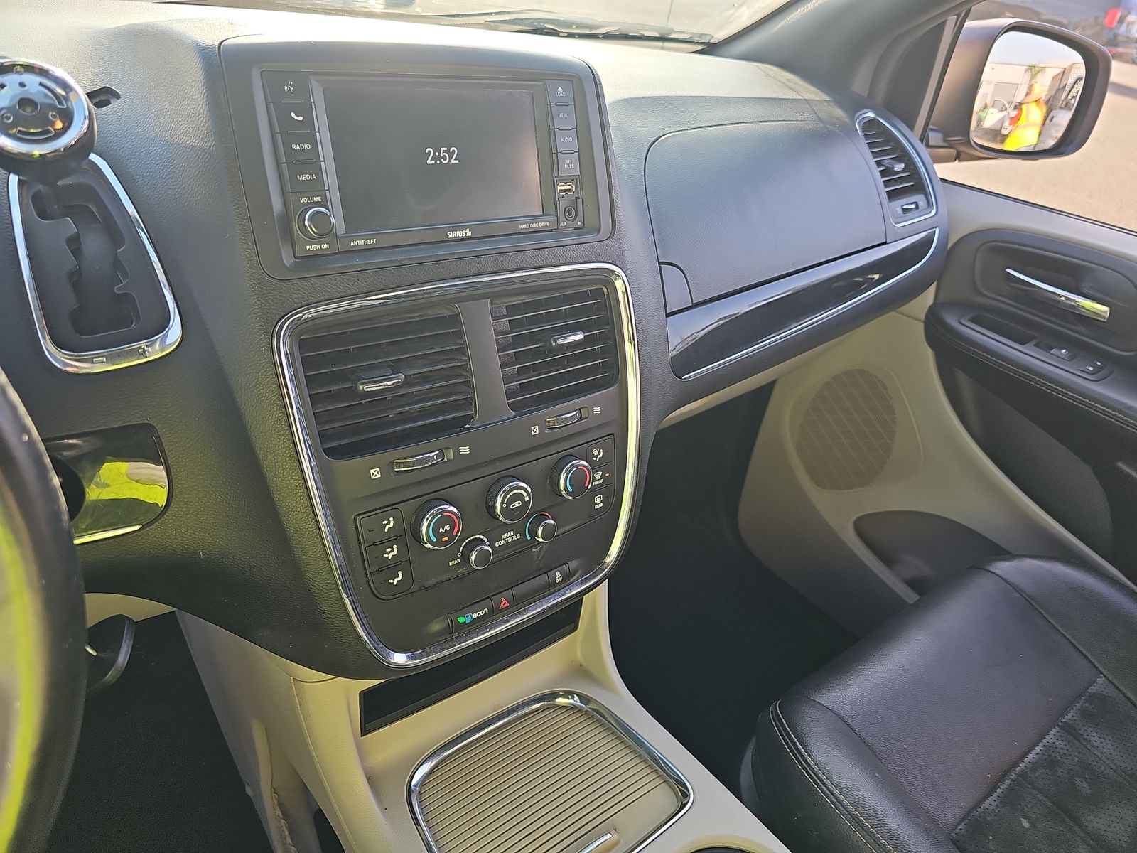 2018 Dodge Grand Caravan SXT FWD