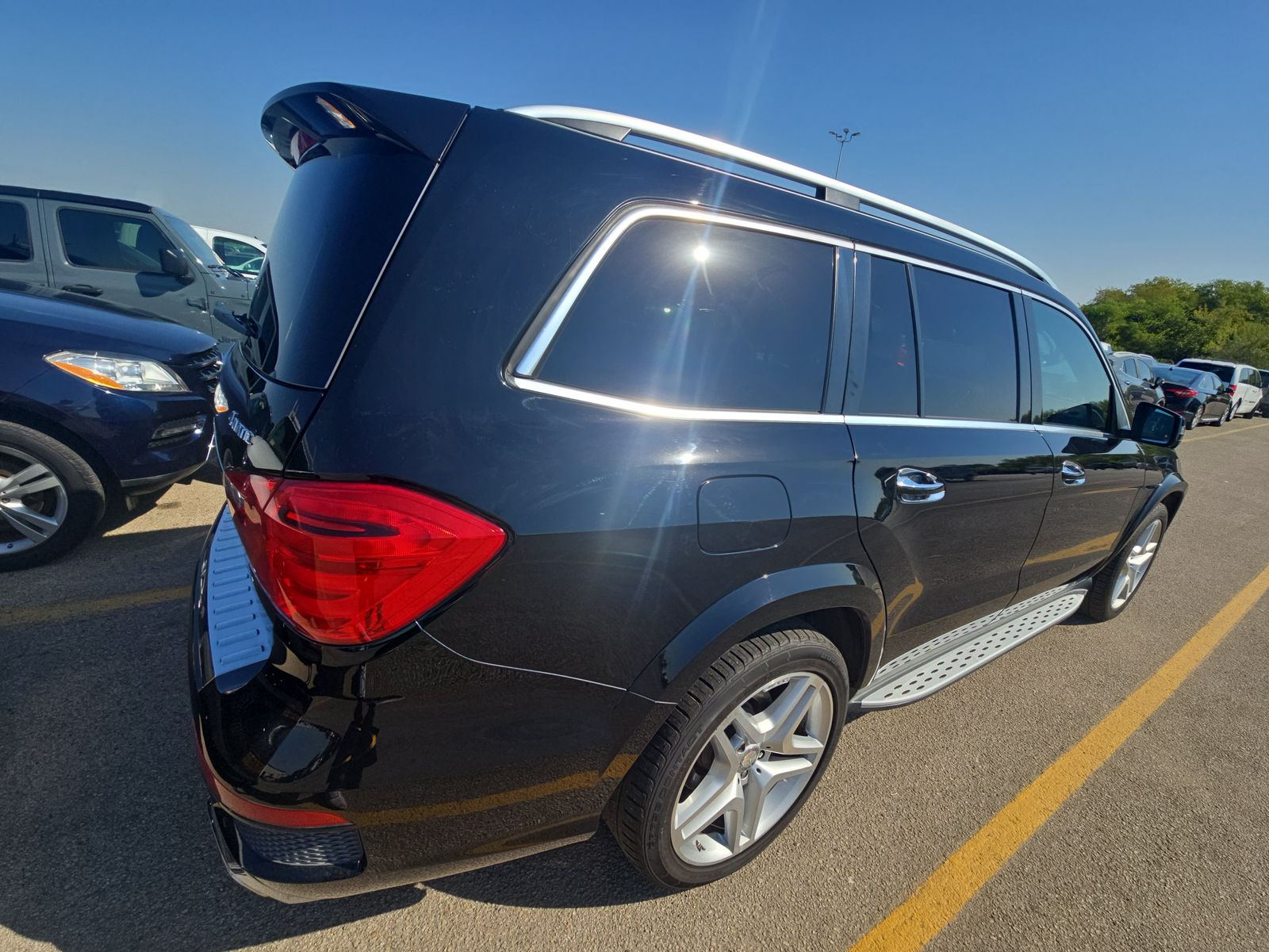 2015 Mercedes-Benz GL-Class GL 550 AWD