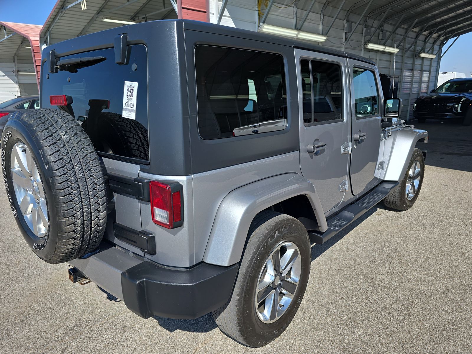 2018 Jeep Wrangler JK Unlimited Sahara AWD