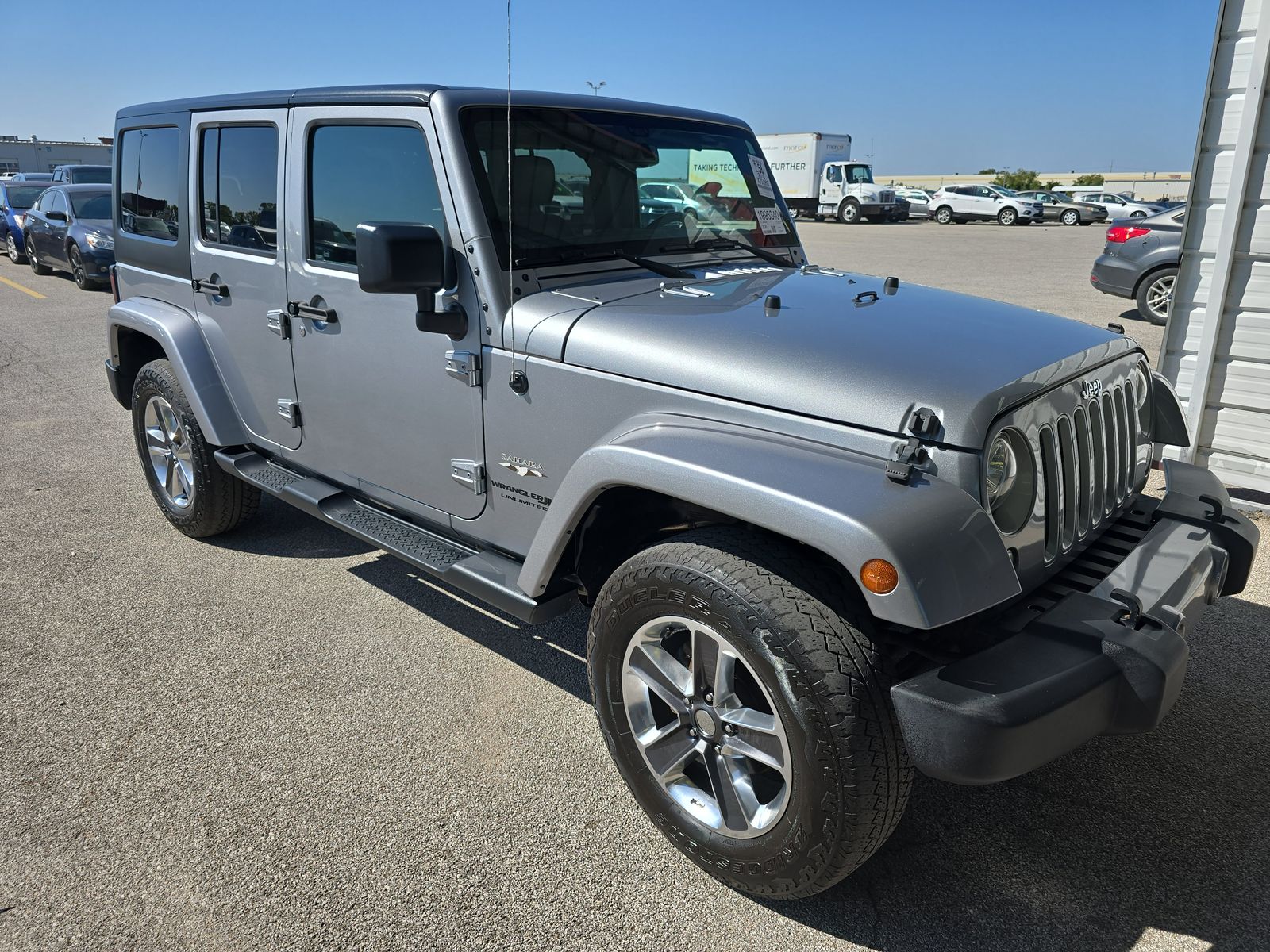 2018 Jeep Wrangler JK Unlimited Sahara AWD