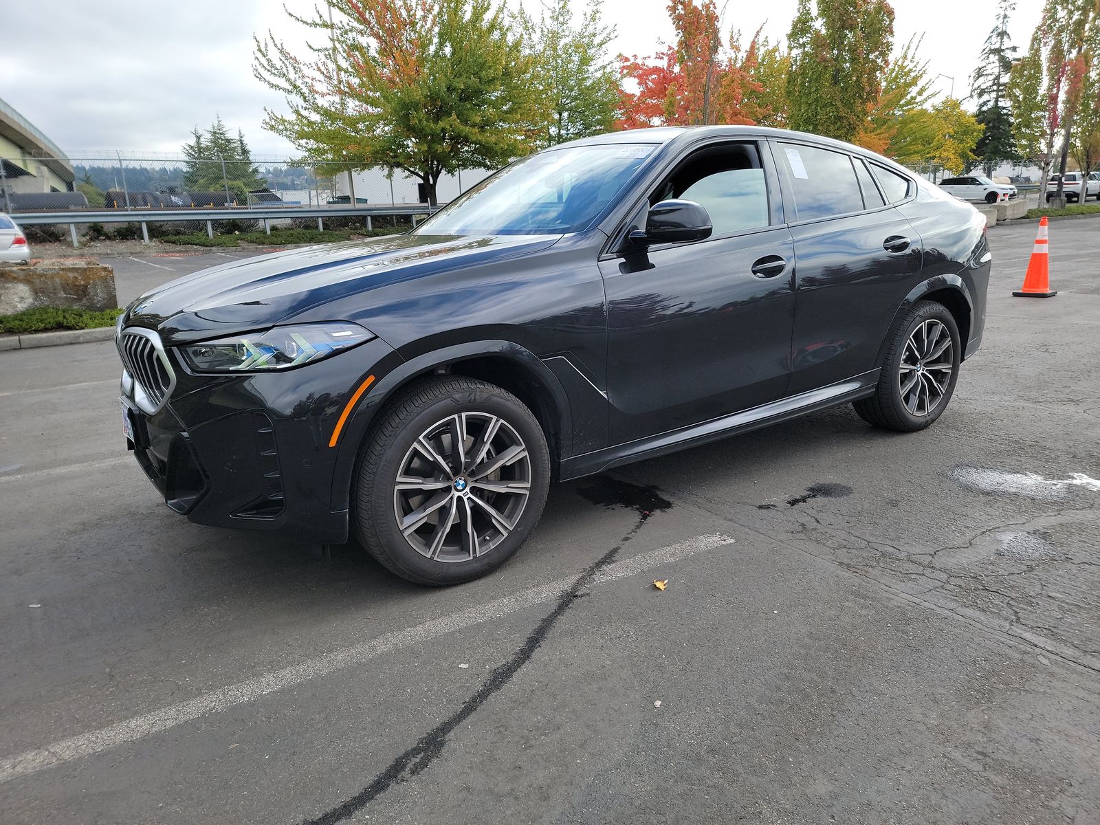2024 BMW X6 Sports Activity Coupe xDrive40i