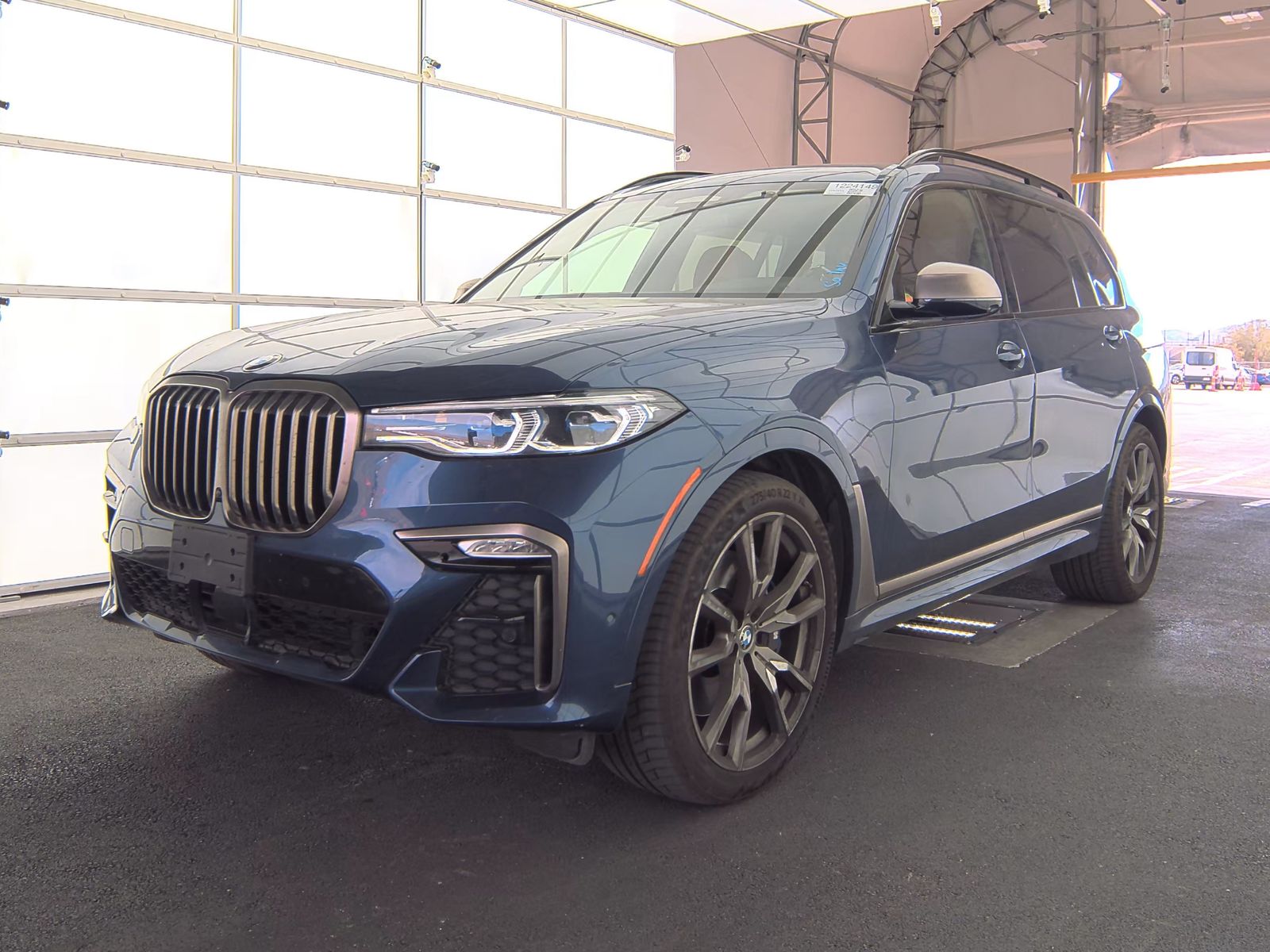 2022 BMW X7 Sports Activity Vehicle M50i