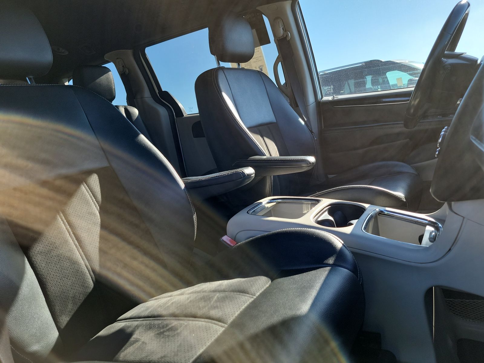 2020 Dodge Grand Caravan SXT FWD