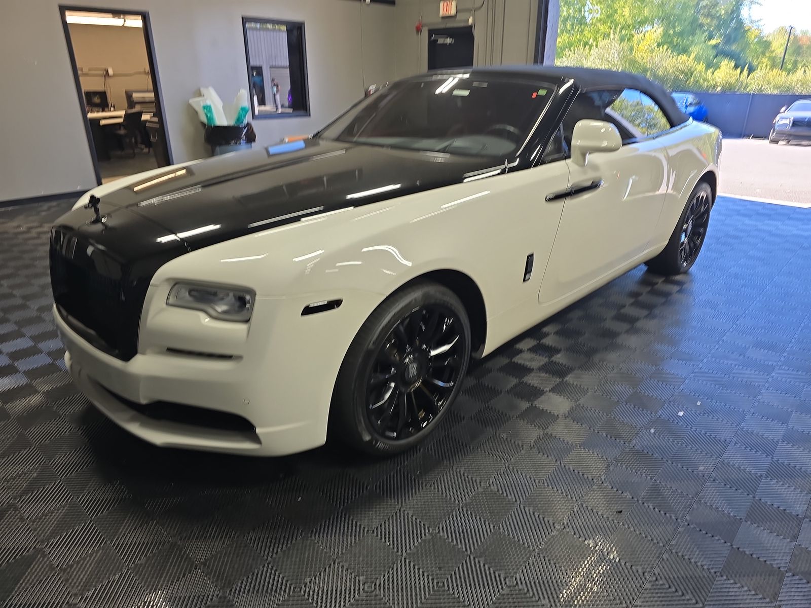 2019 Rolls-Royce Dawn