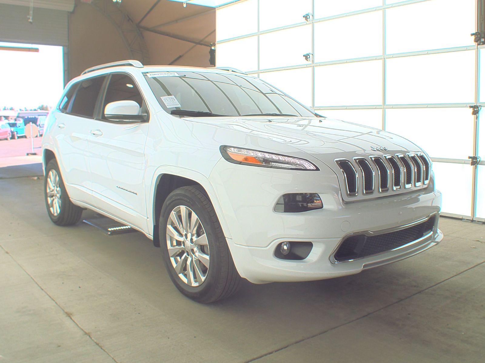 2018 Jeep Cherokee Overland AWD