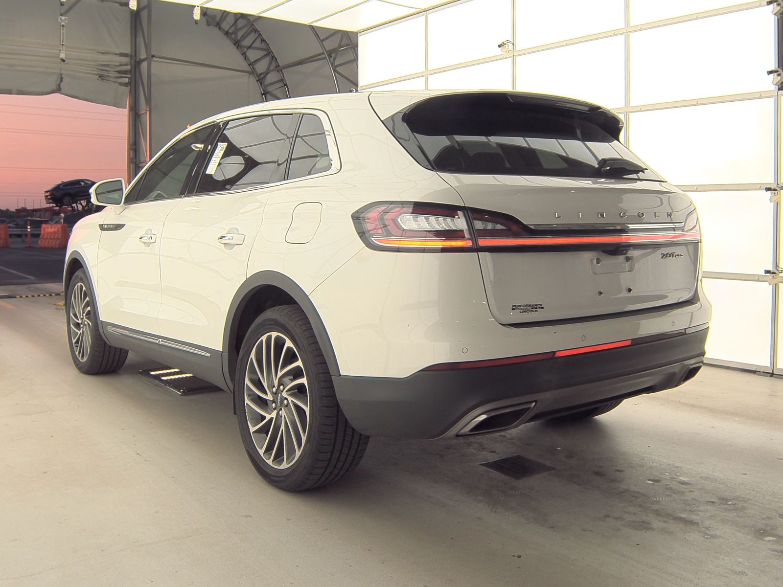 2020 Lincoln Nautilus Reserve AWD