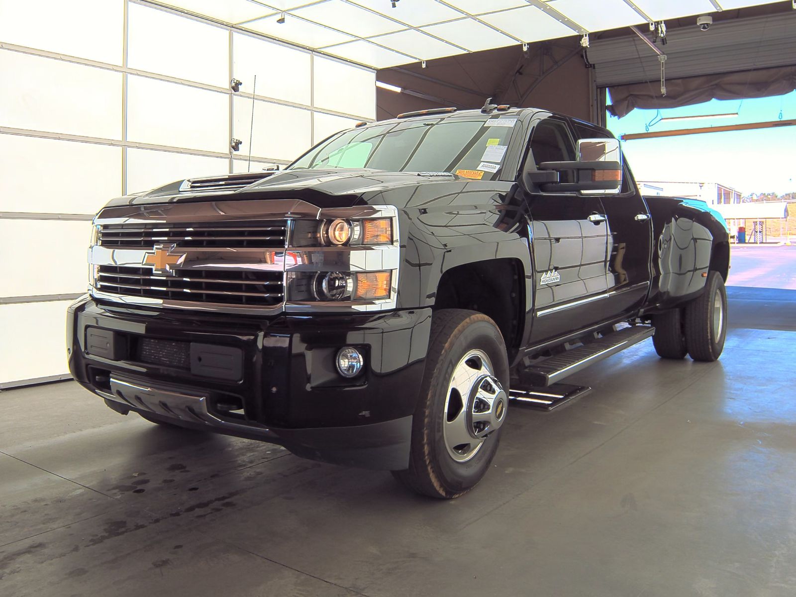 2017 Chevrolet Silverado 3500HD High Country AWD