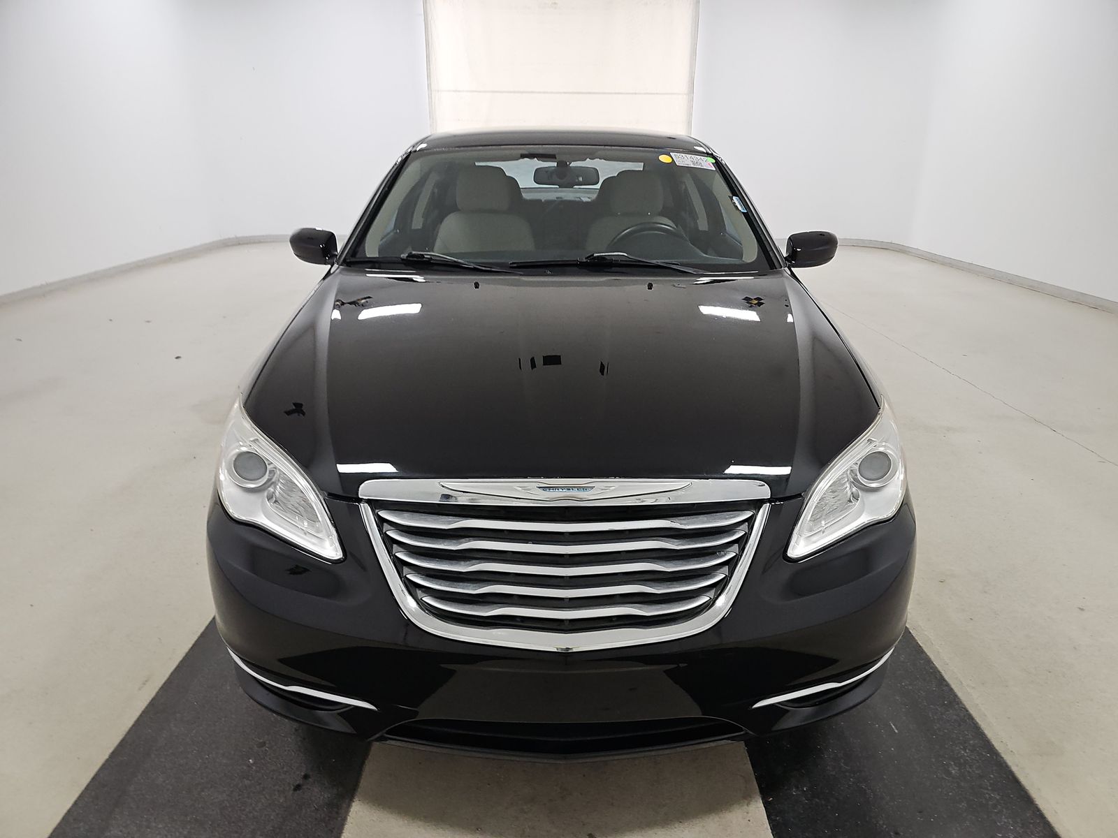 2013 Chrysler 200 Touring FWD