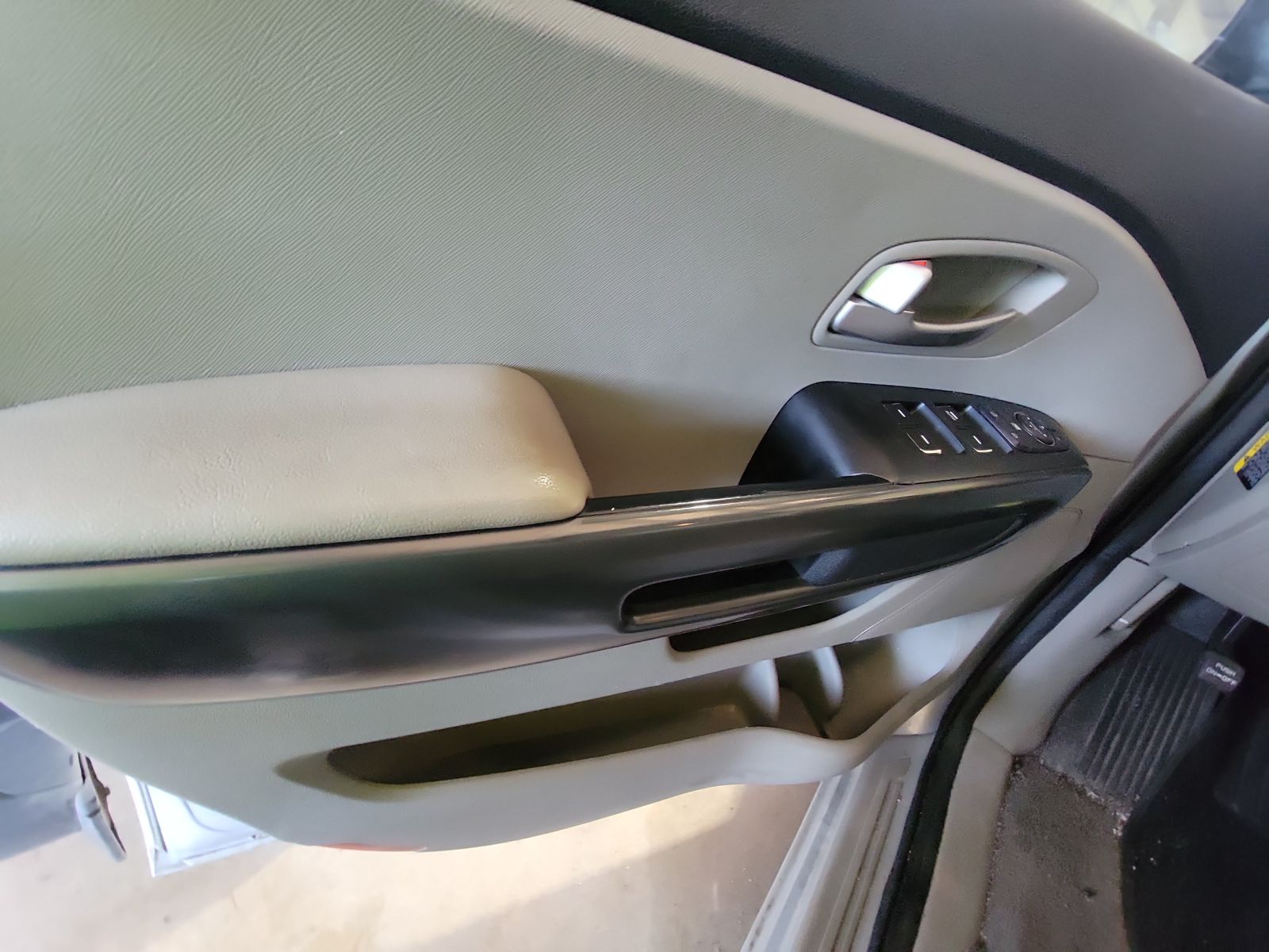 2019 Kia Sedona L FWD