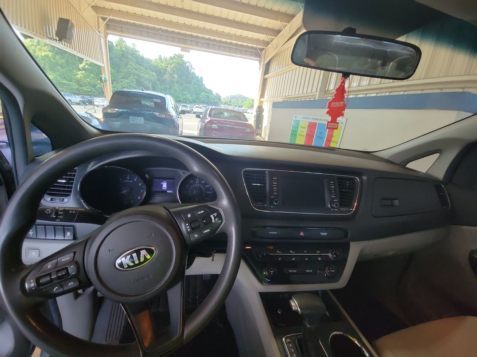 2019 Kia Sedona L FWD