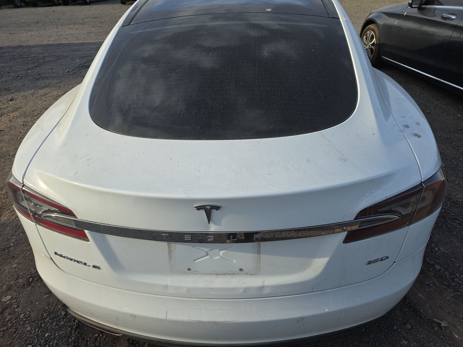 2015 Tesla Model S 85D AWD
