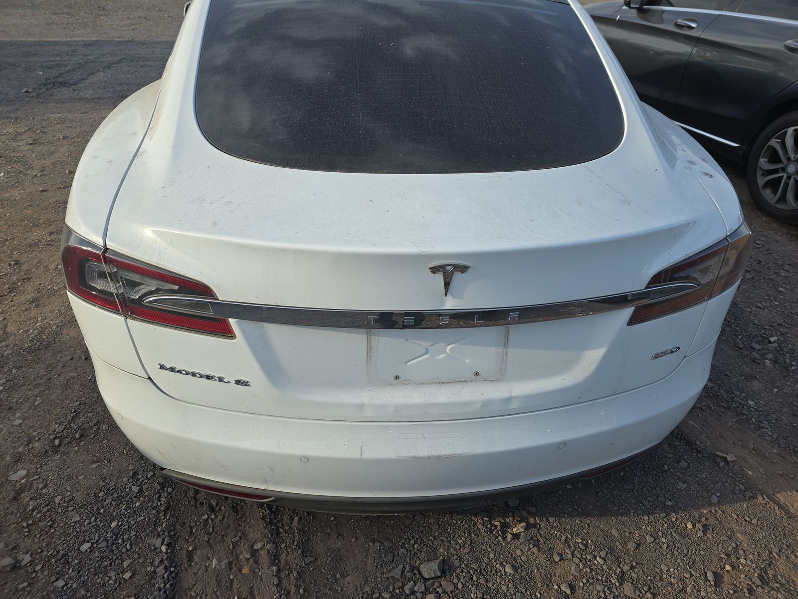 2015 Tesla Model S 85D AWD